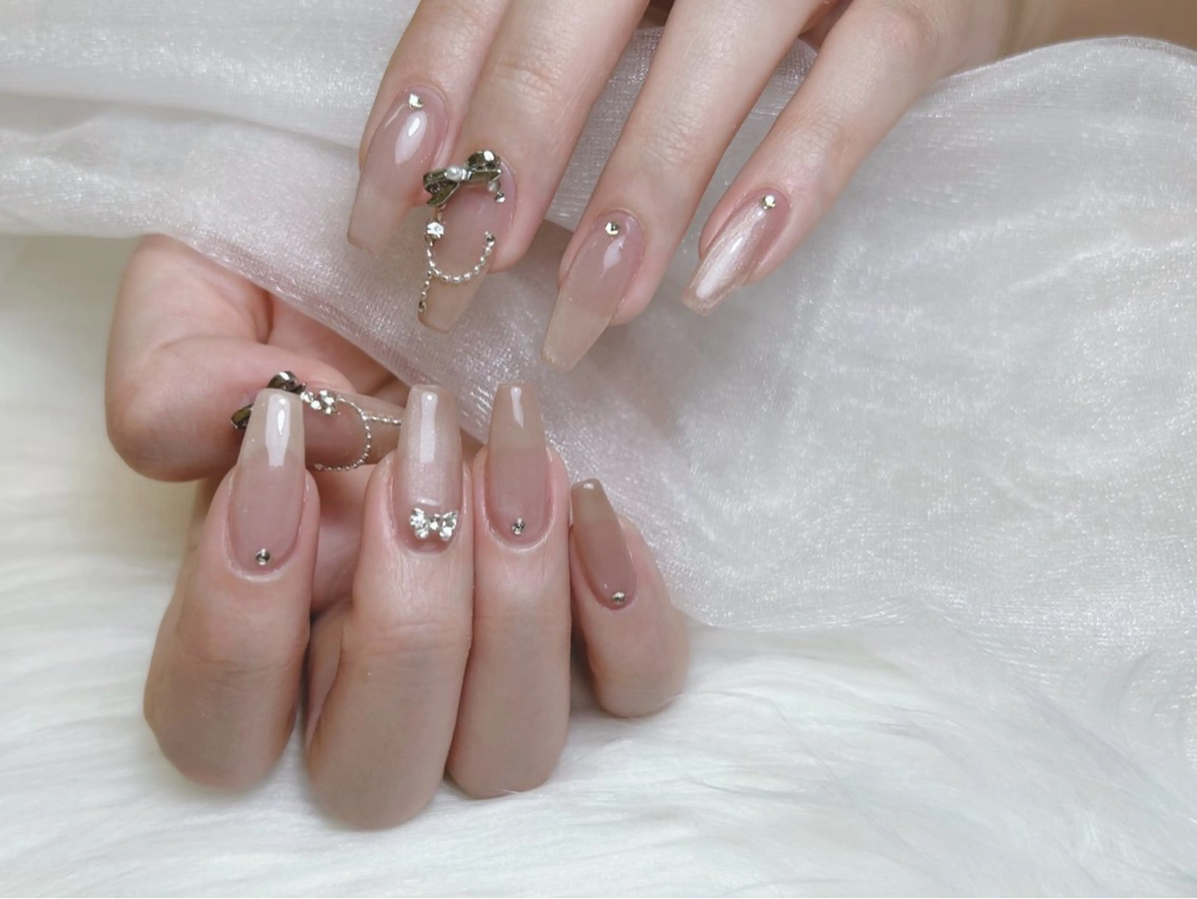 ネイル ハンドネイル Piacere所属・Piacere 絵美のネイルデザイン