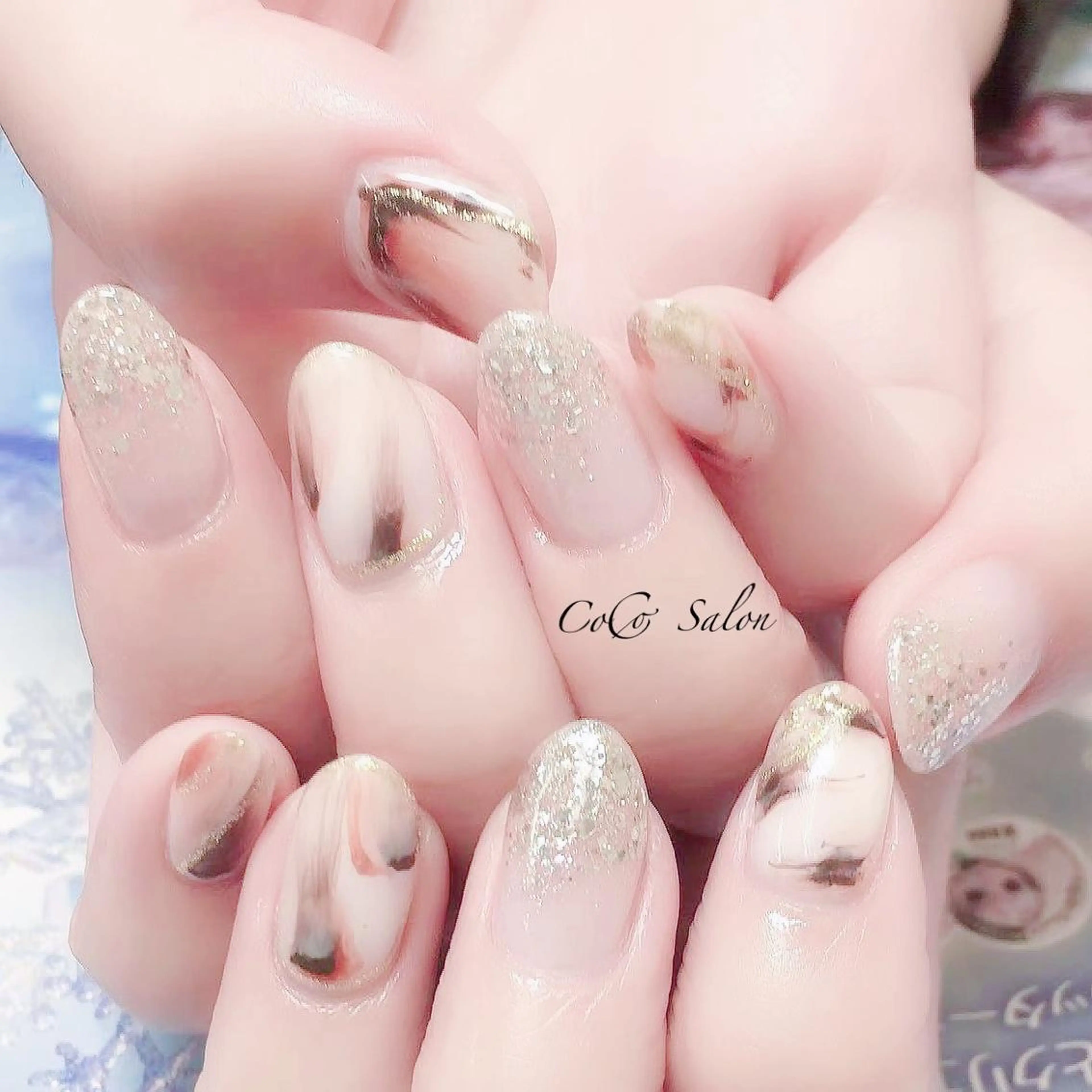 ネイル ブラウン 長さ出し ジェルネイル グラデーション ホログラムネイル ハンドネイル CoCoSalon ネイル/まつ毛予約のネイルデザイン