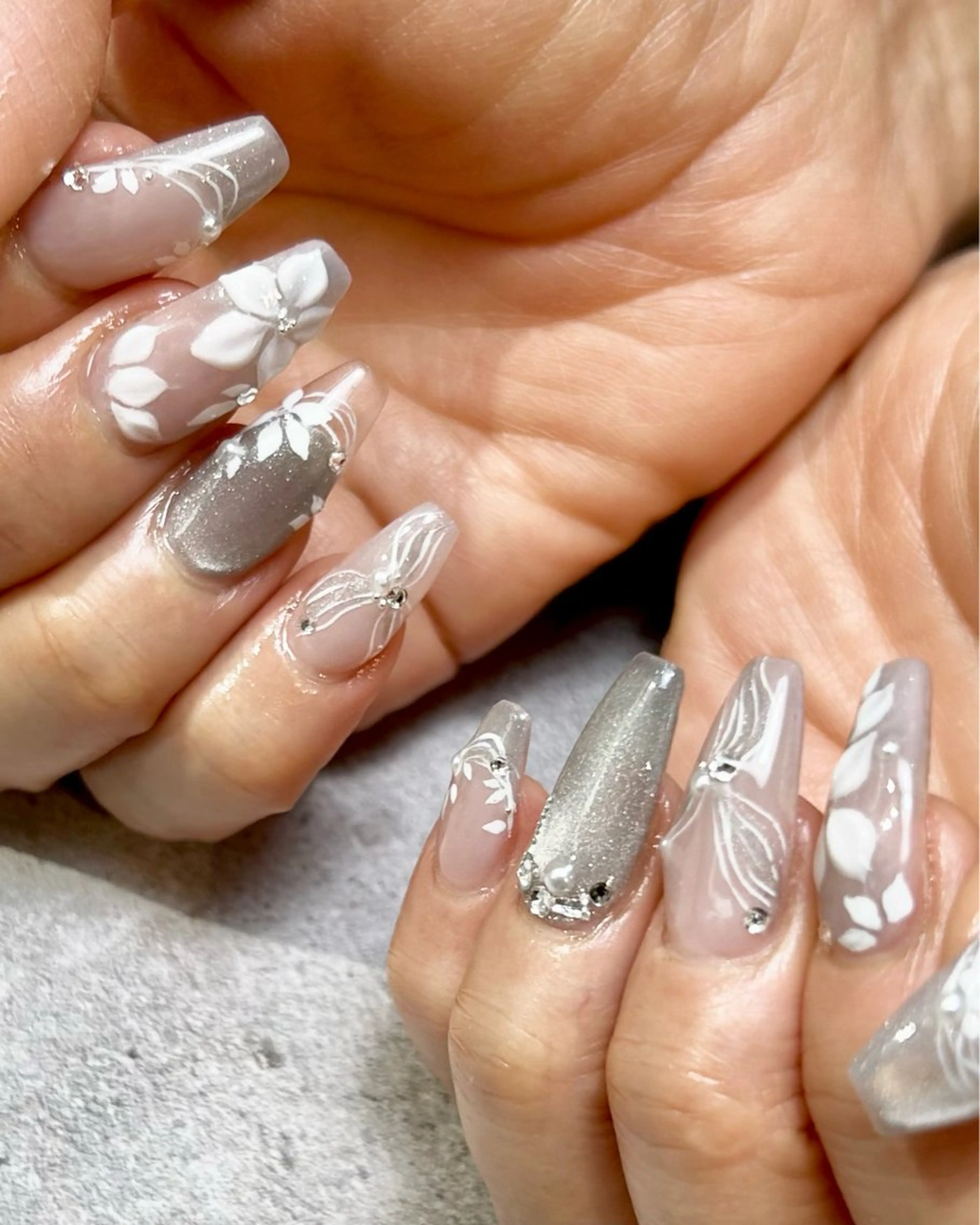 ネイル マグネットネイル 持ち込み シルバー ハンドネイル Reflection marikoのネイルデザイン