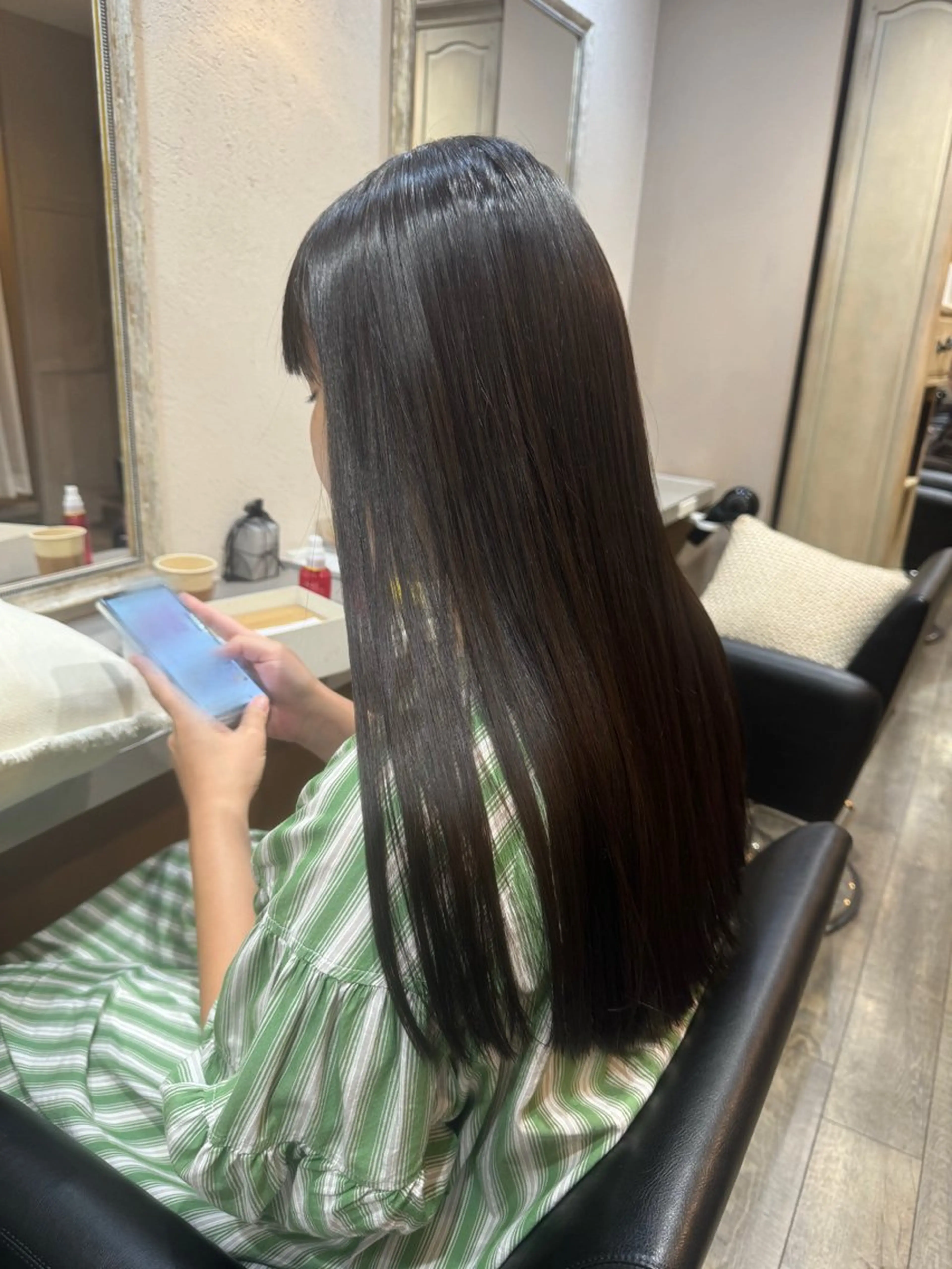 サラサラ艶々髪- ̗̀👏🏻  ̖́-  カット＋髪質改善ストレートの写真