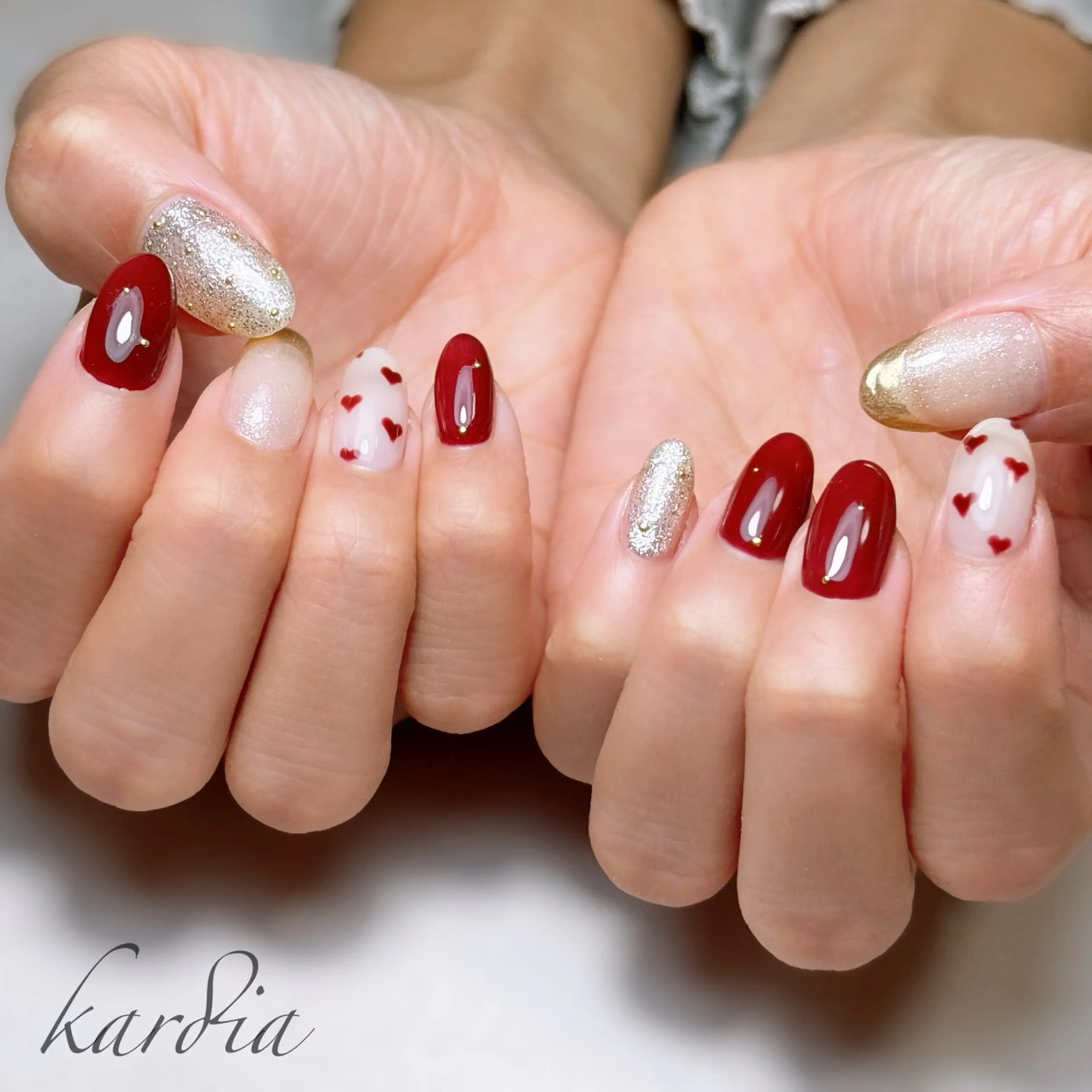 ネイル ハンドネイル καρδιά -ｶﾙﾃﾞｨｱ-のネイルデザイン