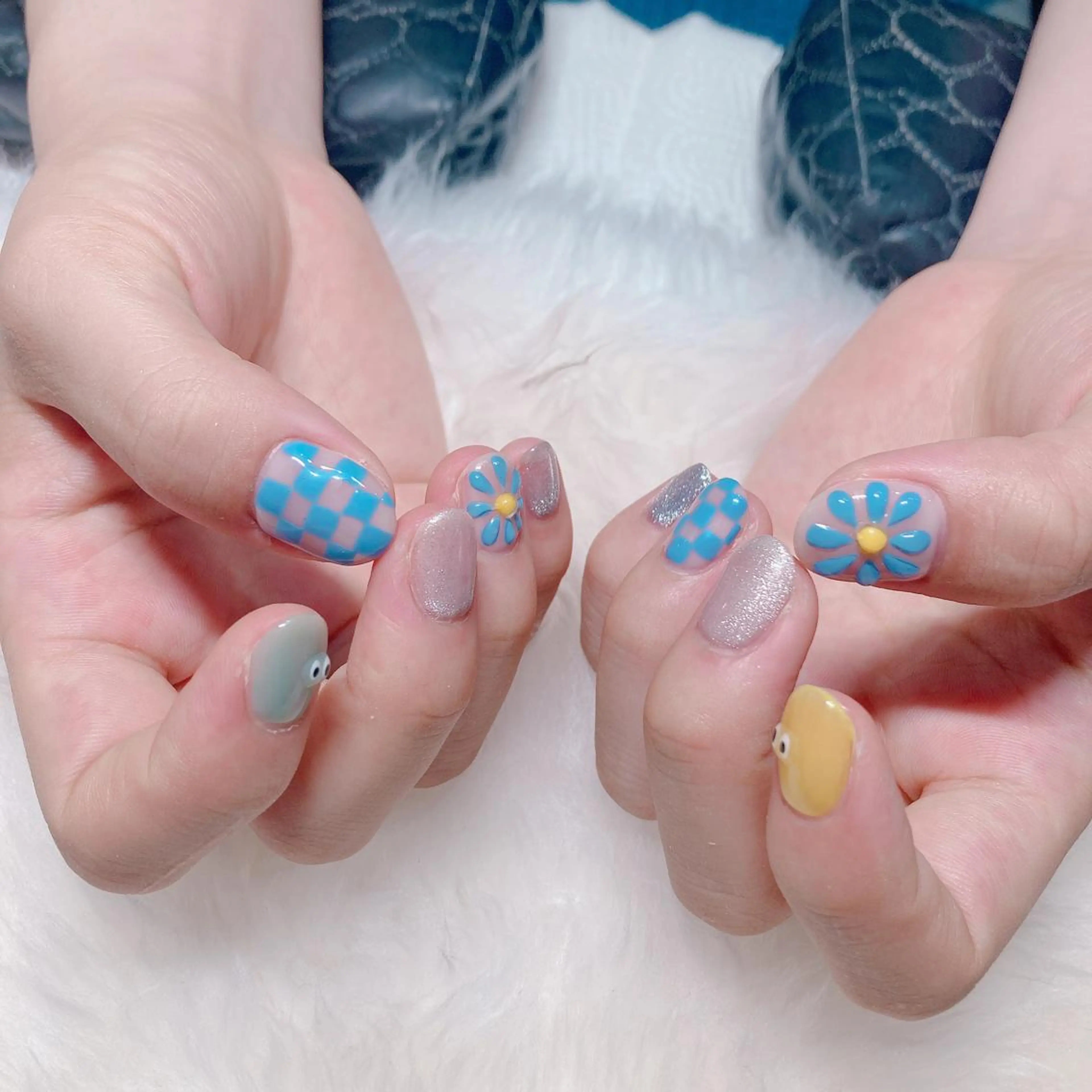 ネイル ハンドネイル 根津 綾子のネイルデザイン