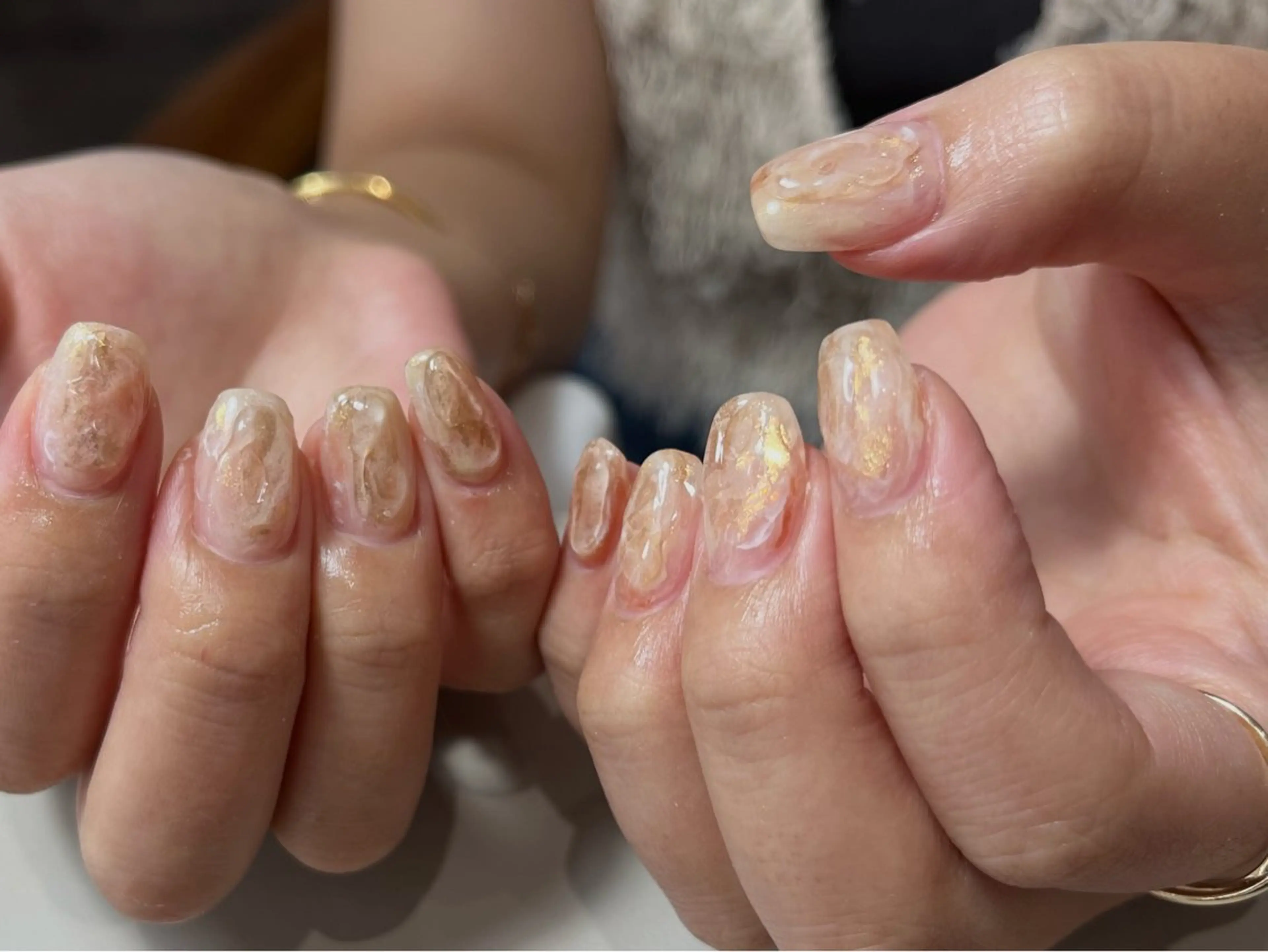 ネイル ゴールド ハンドネイル scré as Ételのネイルデザイン