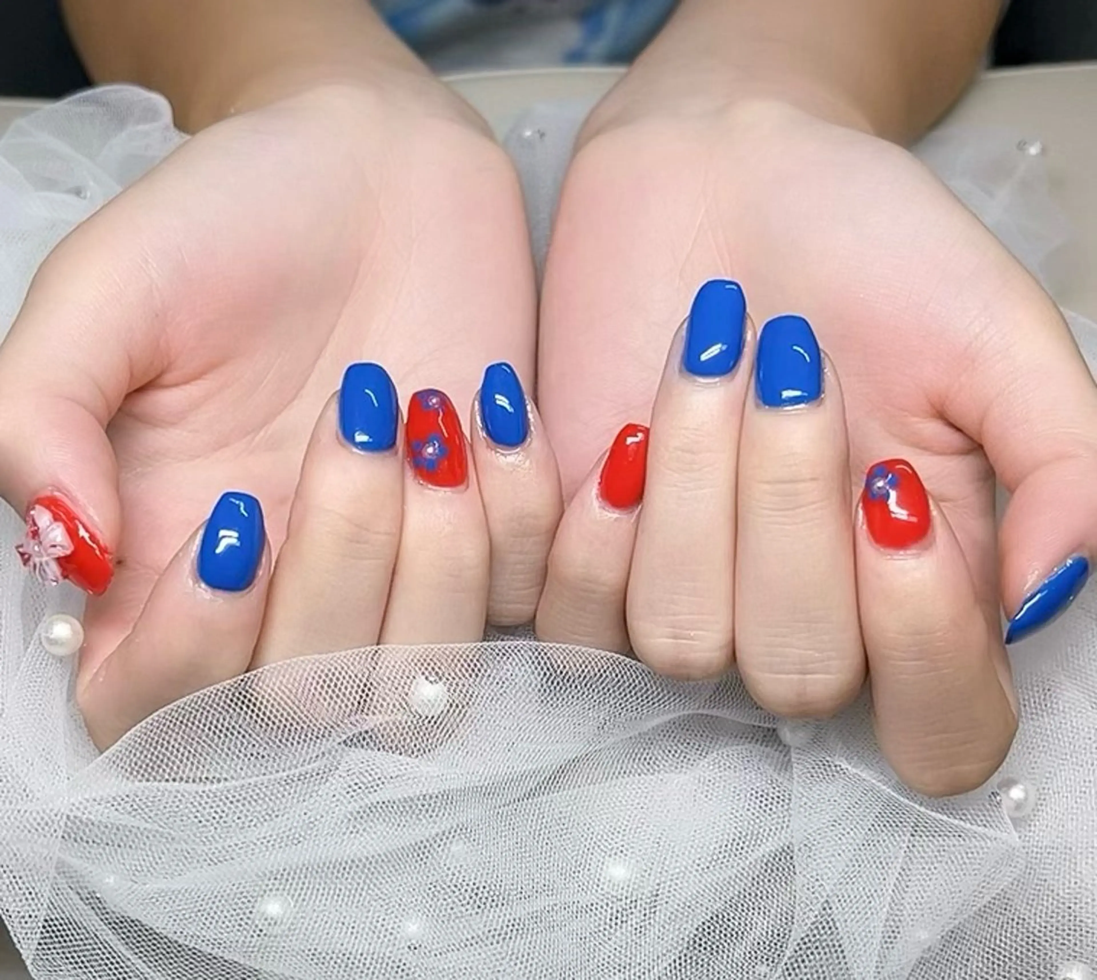 ネイル ハンドネイル NiNa ビューティーサロン所属・Ni Naのネイルデザイン