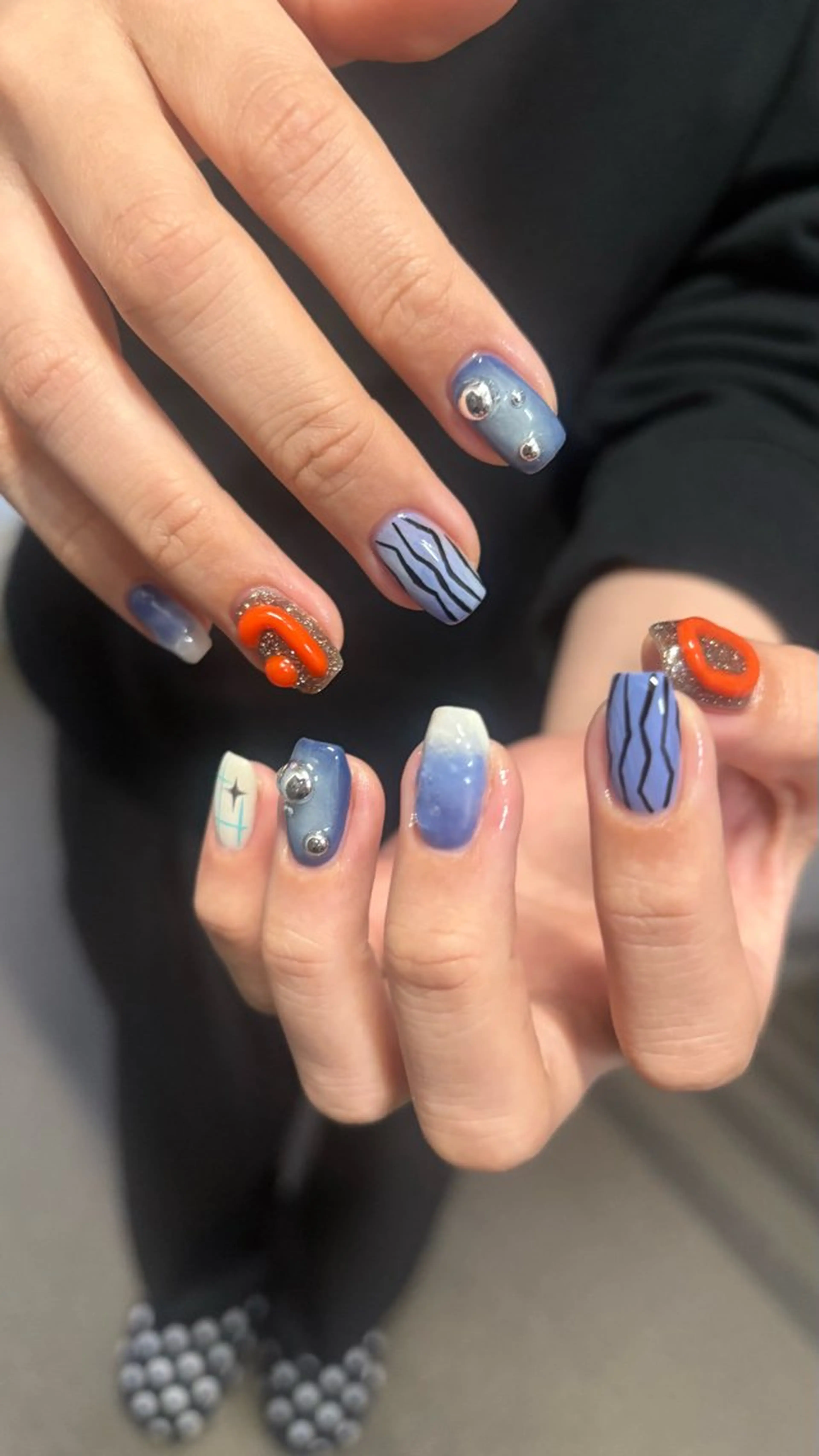 ネイル ハンドネイル カメレオン京橋🌻 草葉由佳のネイルデザイン