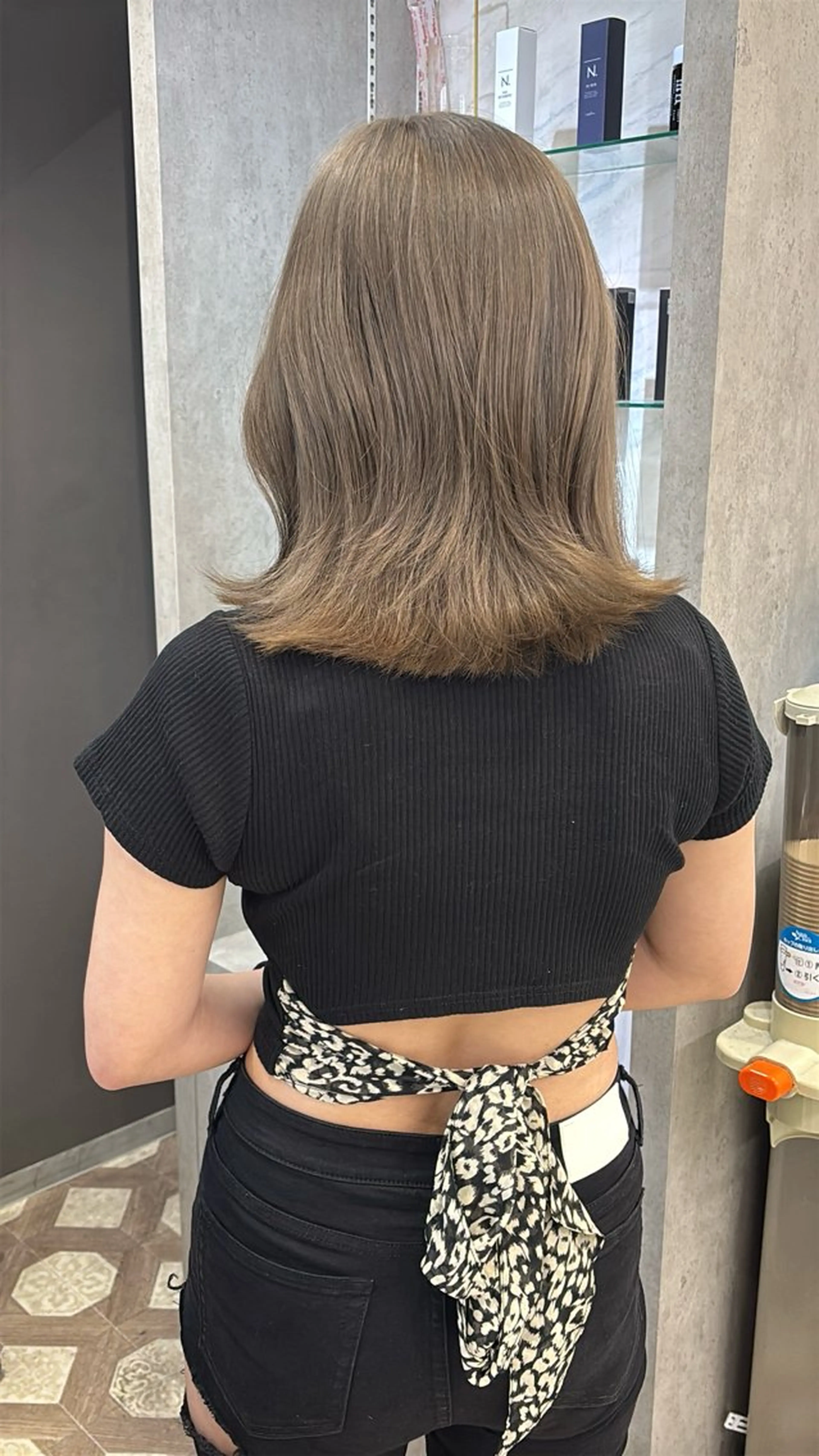 ミディアム ヘアカラー トリートメント 韓国ヘア/ブリーチ無 しWカラー/オリーブのヘアスタイル