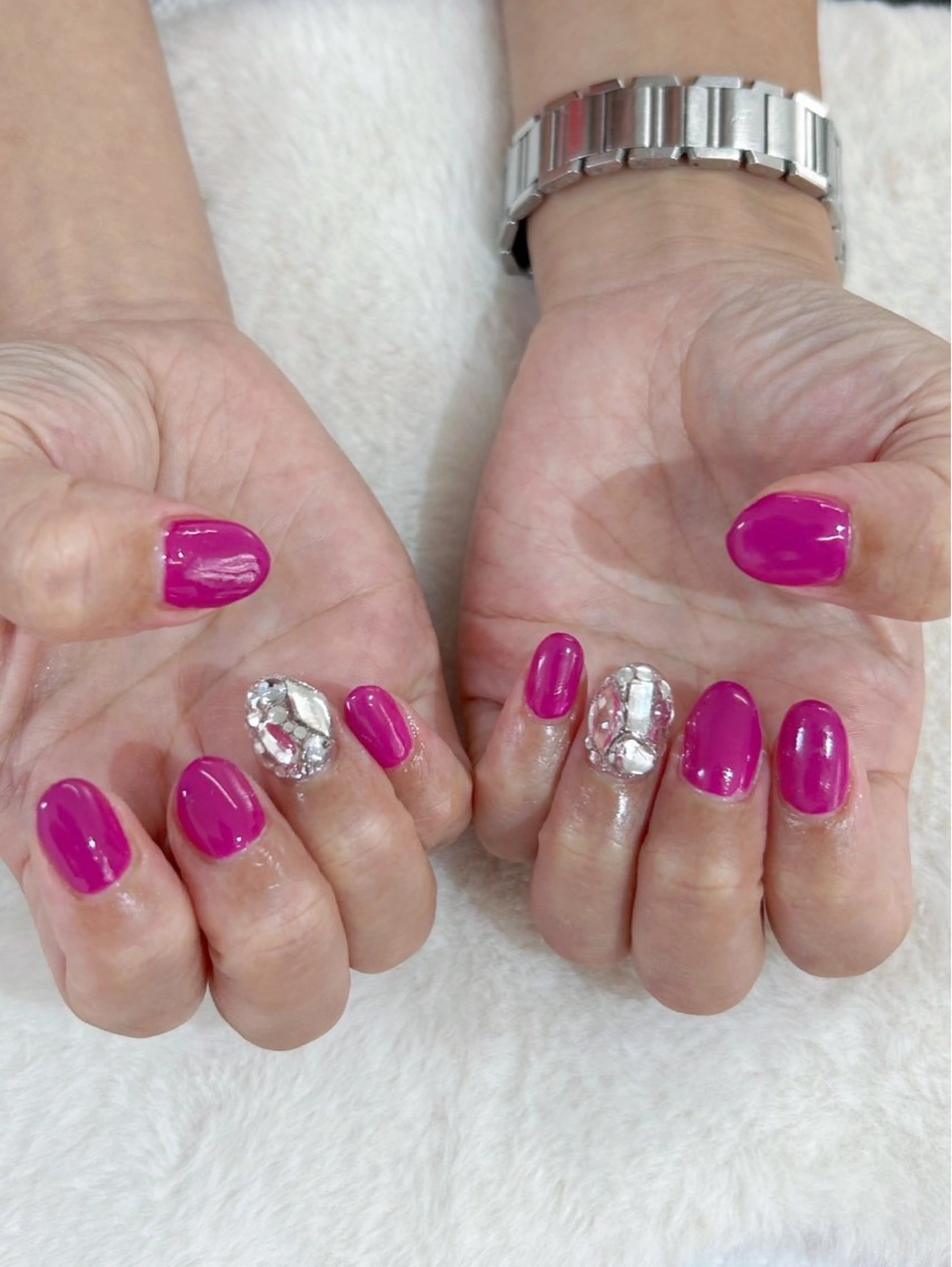 ネイル ガーリー ピンク ハンドネイル ハンドケア 心斎橋Salon Epokkuのネイルデザイン