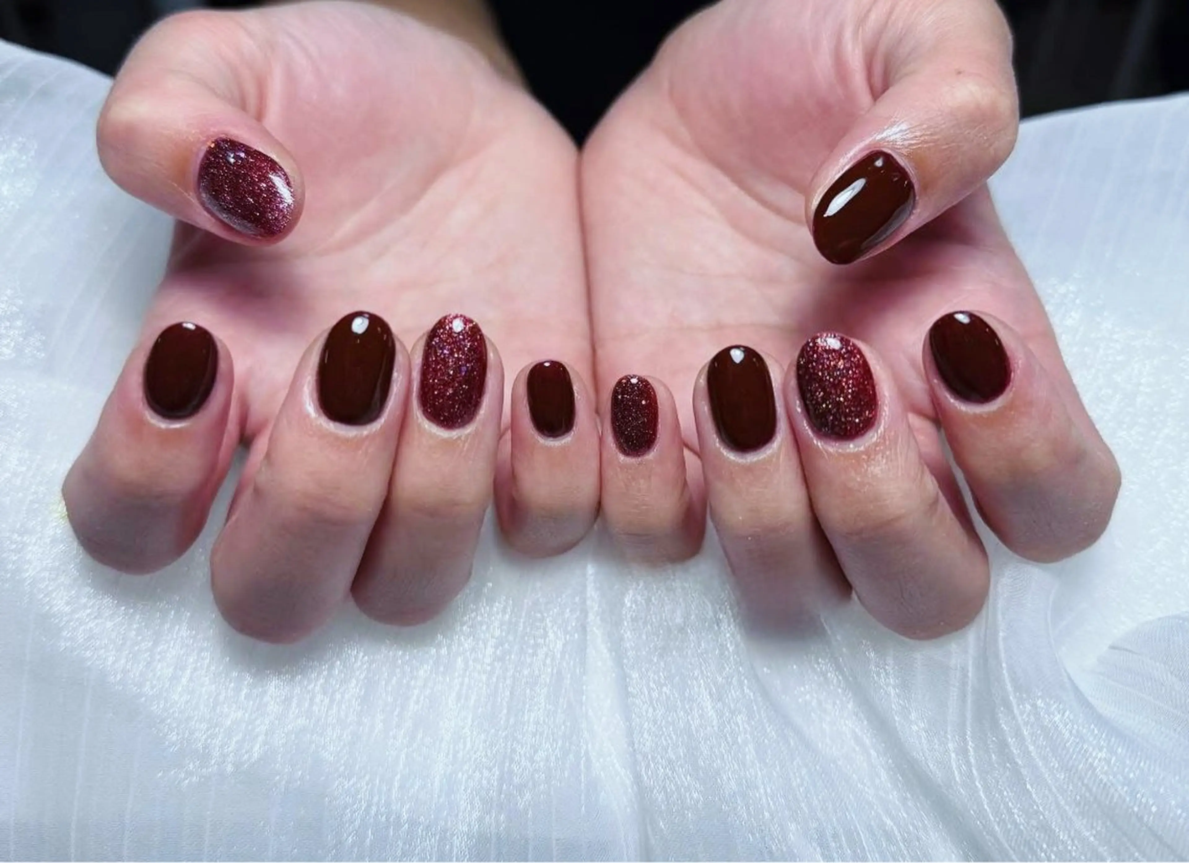 ネイル フットネイル ジェルネイル 韓国ネイル マグネットネイル 持ち込み ハンドネイル Akiko ネイルサロン所属・AKIKO ネイルサロンのネイルデザイン