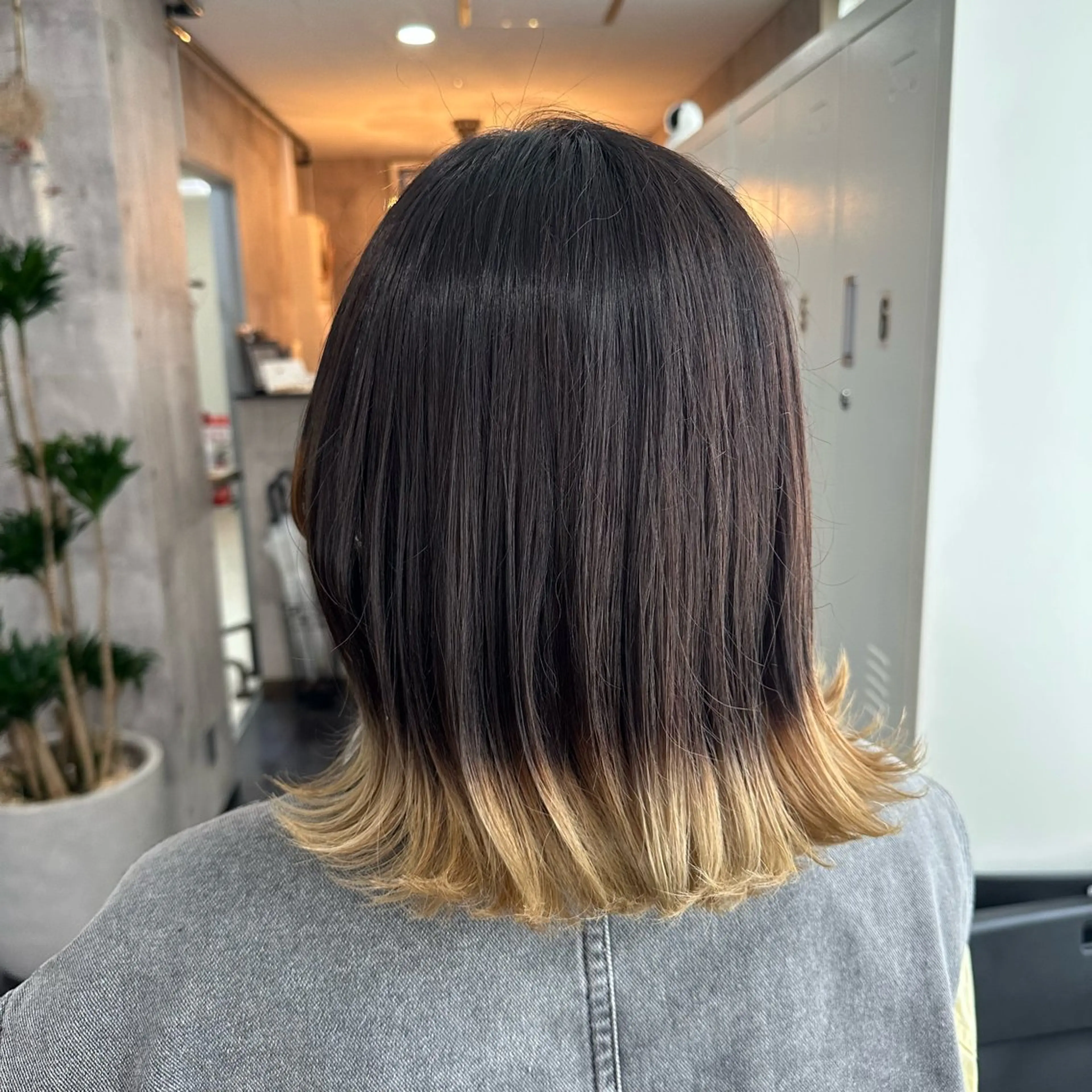 ミディアム カラー カット ヘアカラー トリートメント 枚方 tomee 🦋南部　しほ🦋のヘアスタイル