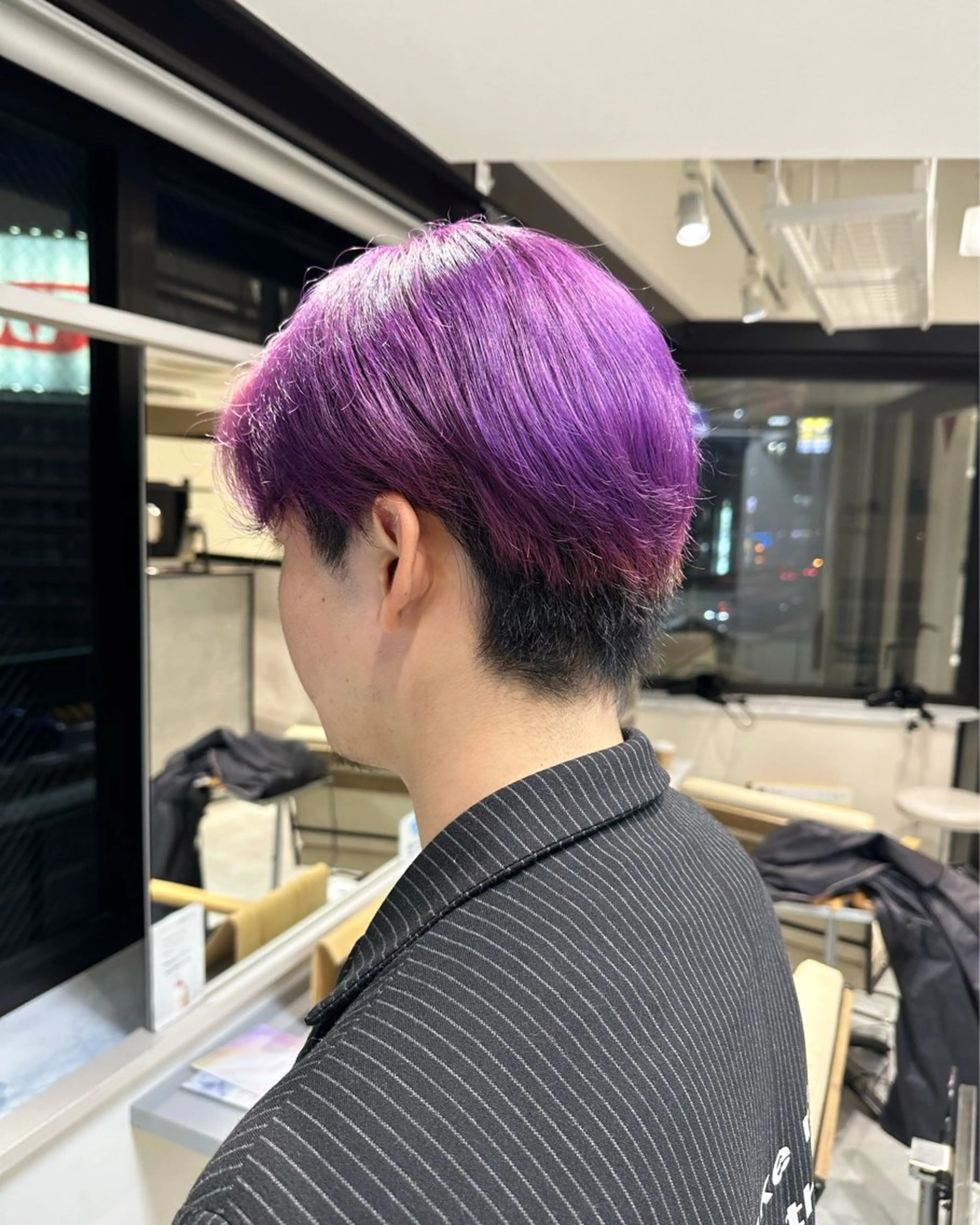 ショート カラー メンズ ヘアカラー Maria 梅田/デザインカラーのヘアスタイル