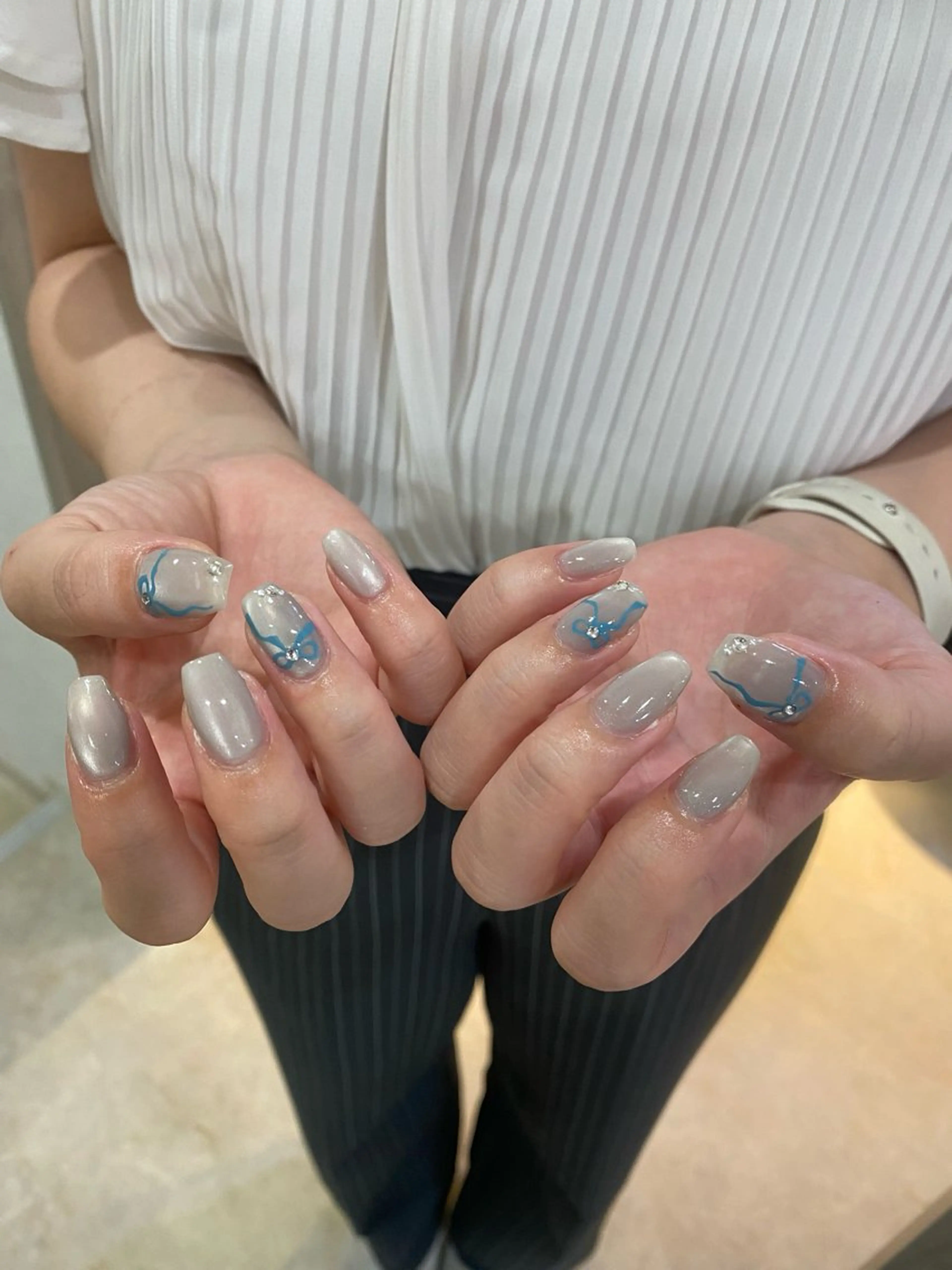 ネイル リボン ストーンネイル ハンドネイル Bianca 今池店 Nishikawaのネイルデザイン