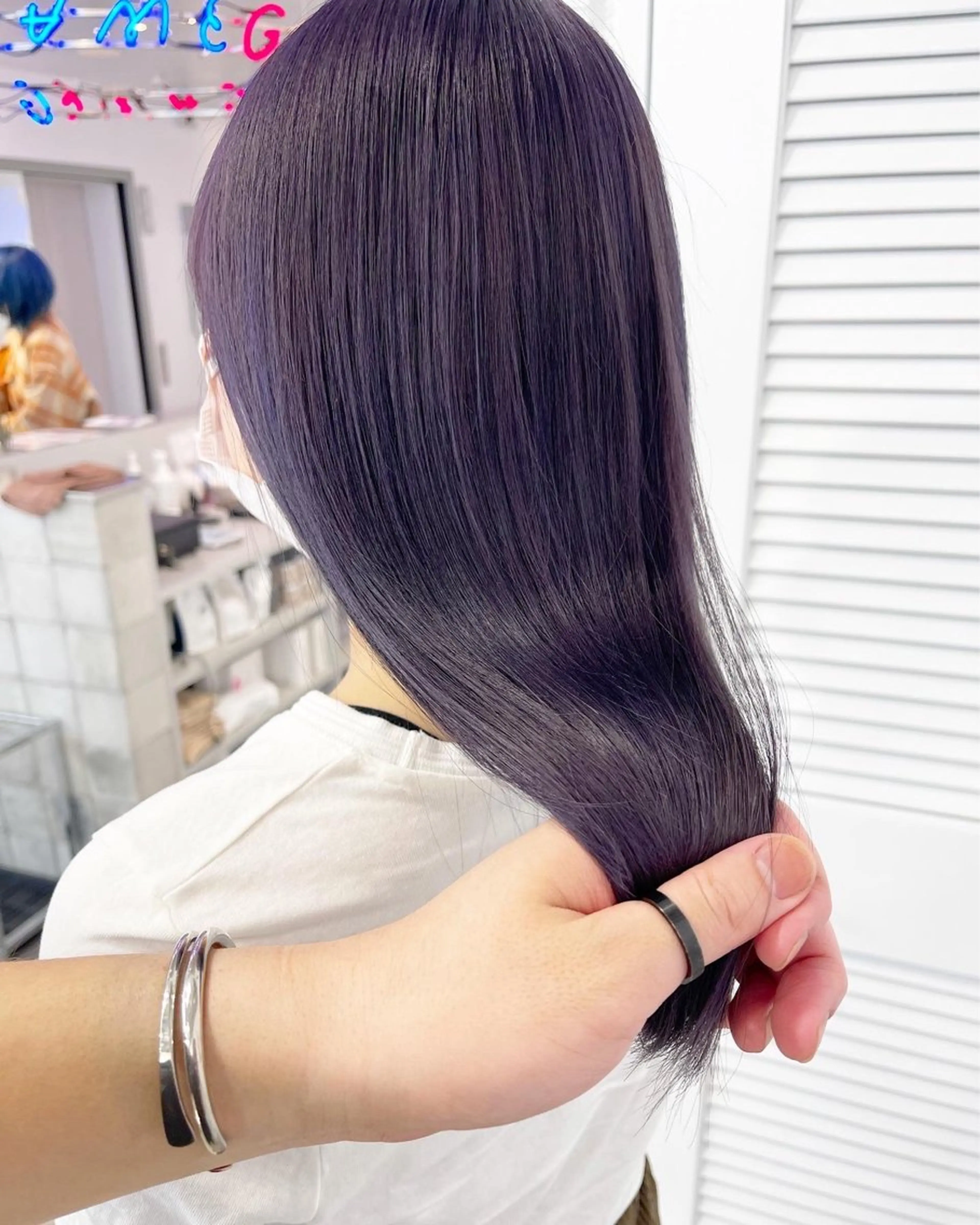 ロング カラー ベージュカラー ブリーチ ブロンド デザインカラー ダブルカラー ハイトーン/ウルフ /エクステ/ましろのヘアスタイル