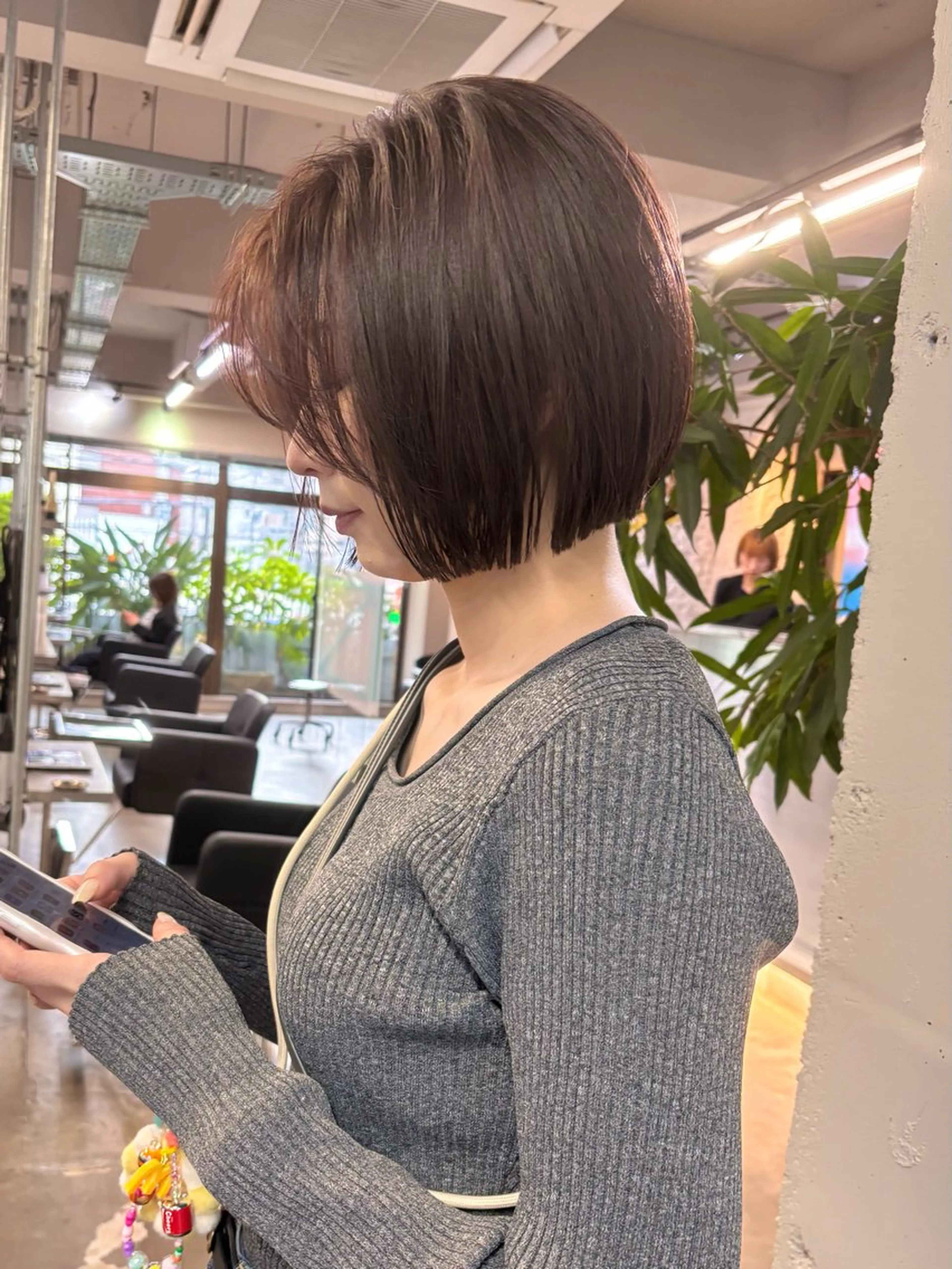 ショート カラー カット ヘアカラー ボブとパーマの達人 美容室難民の方は是非のヘアスタイル