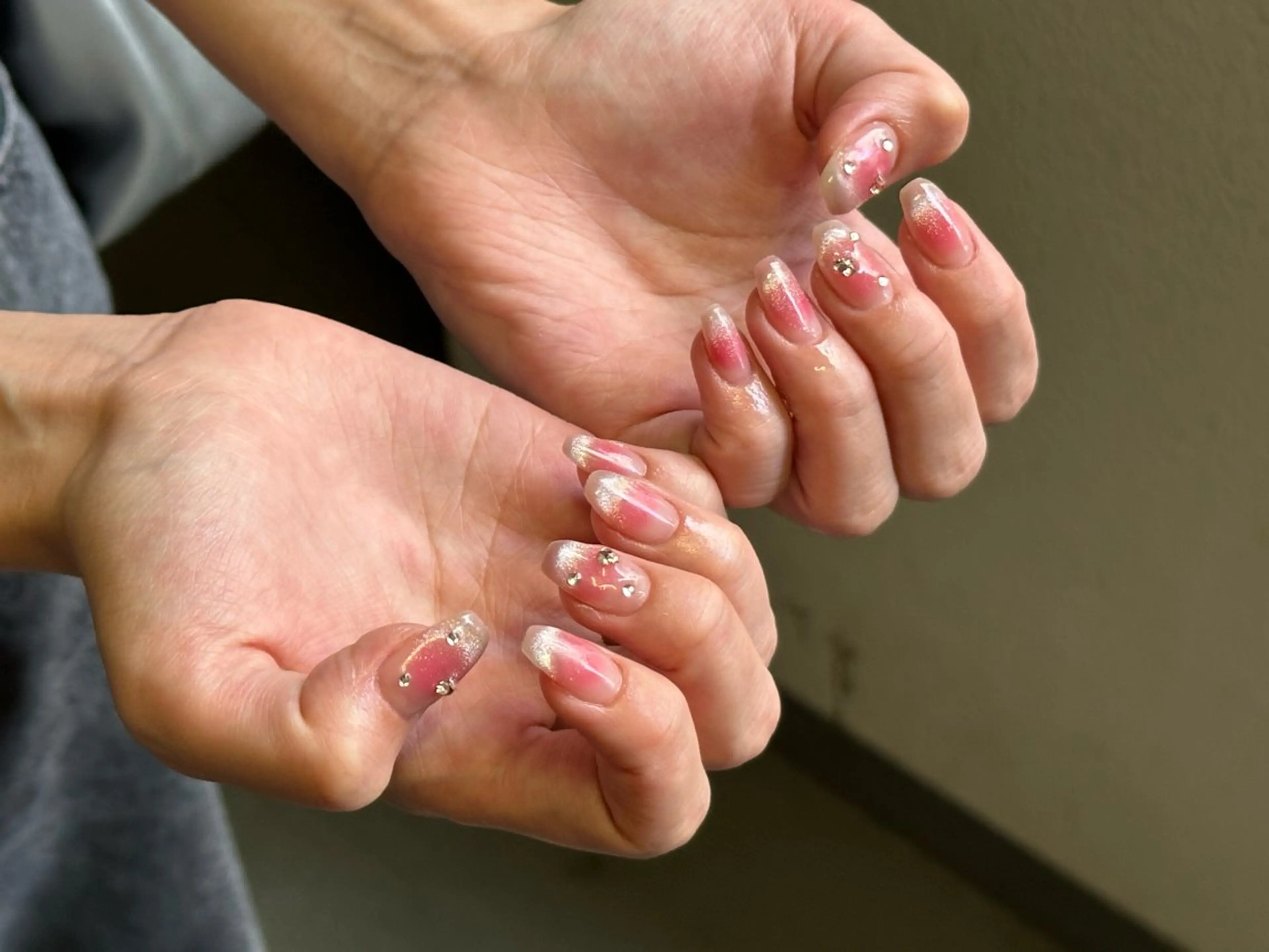ネイル ハンドネイル ハンドケア 🍑 momo_nailのネイルデザイン