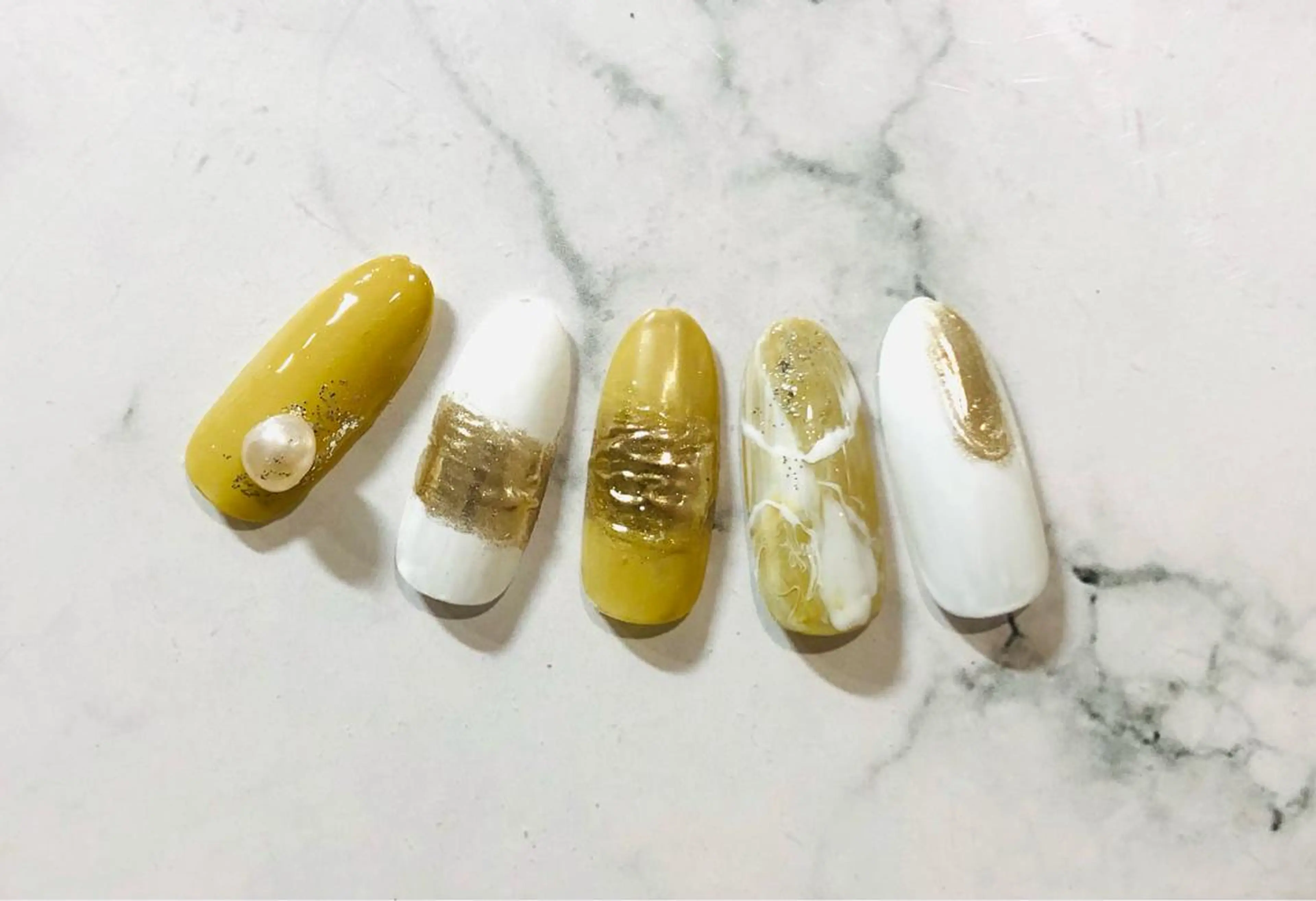 ネイル マットネイル ミラーネイル ニュアンスネイル Ｈ3（エイチスリー）所属・H3 hitoのネイルデザイン