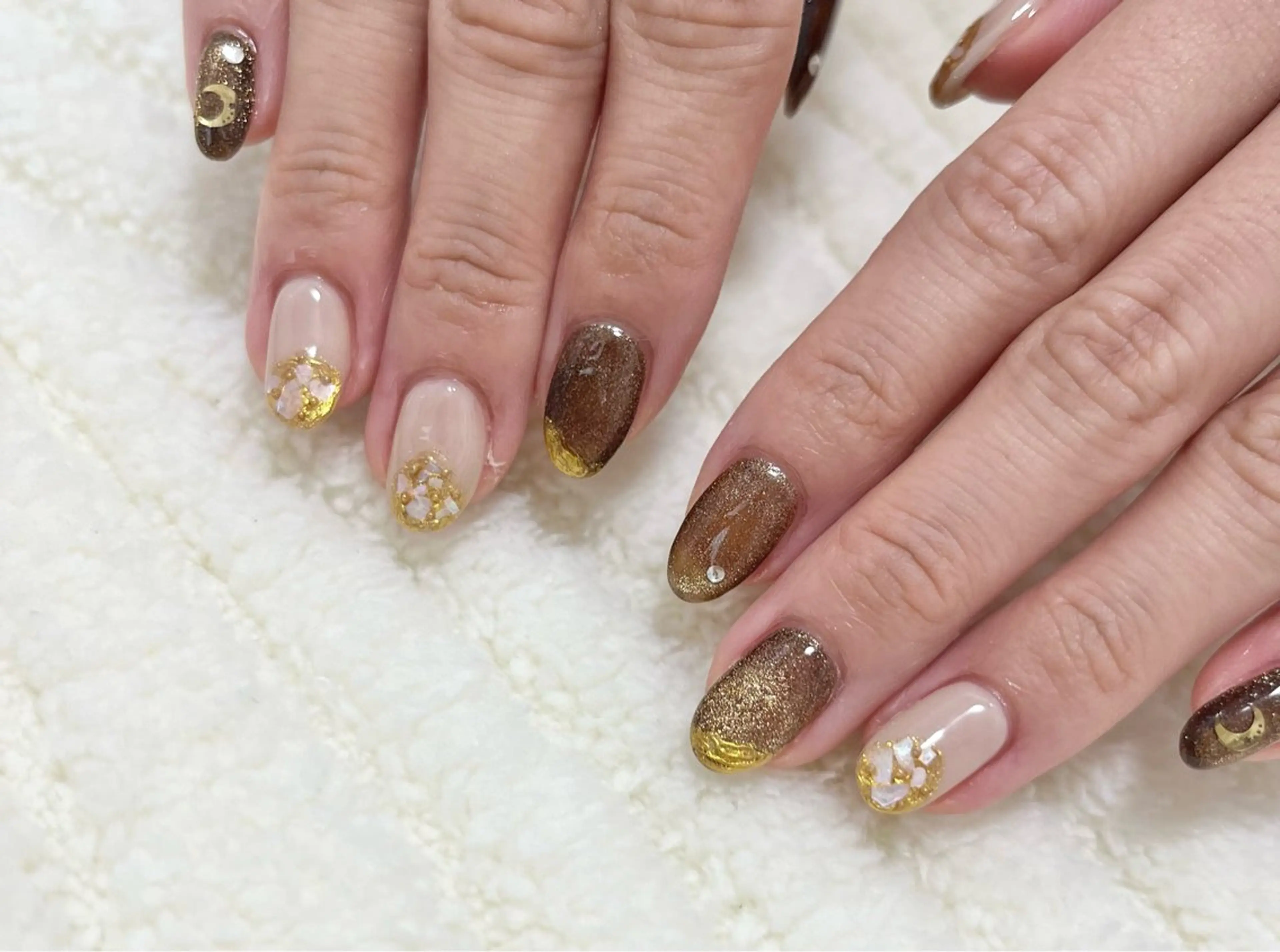 ネイル マグネットネイル ニュアンスネイル わたなべ さやかのネイルデザイン