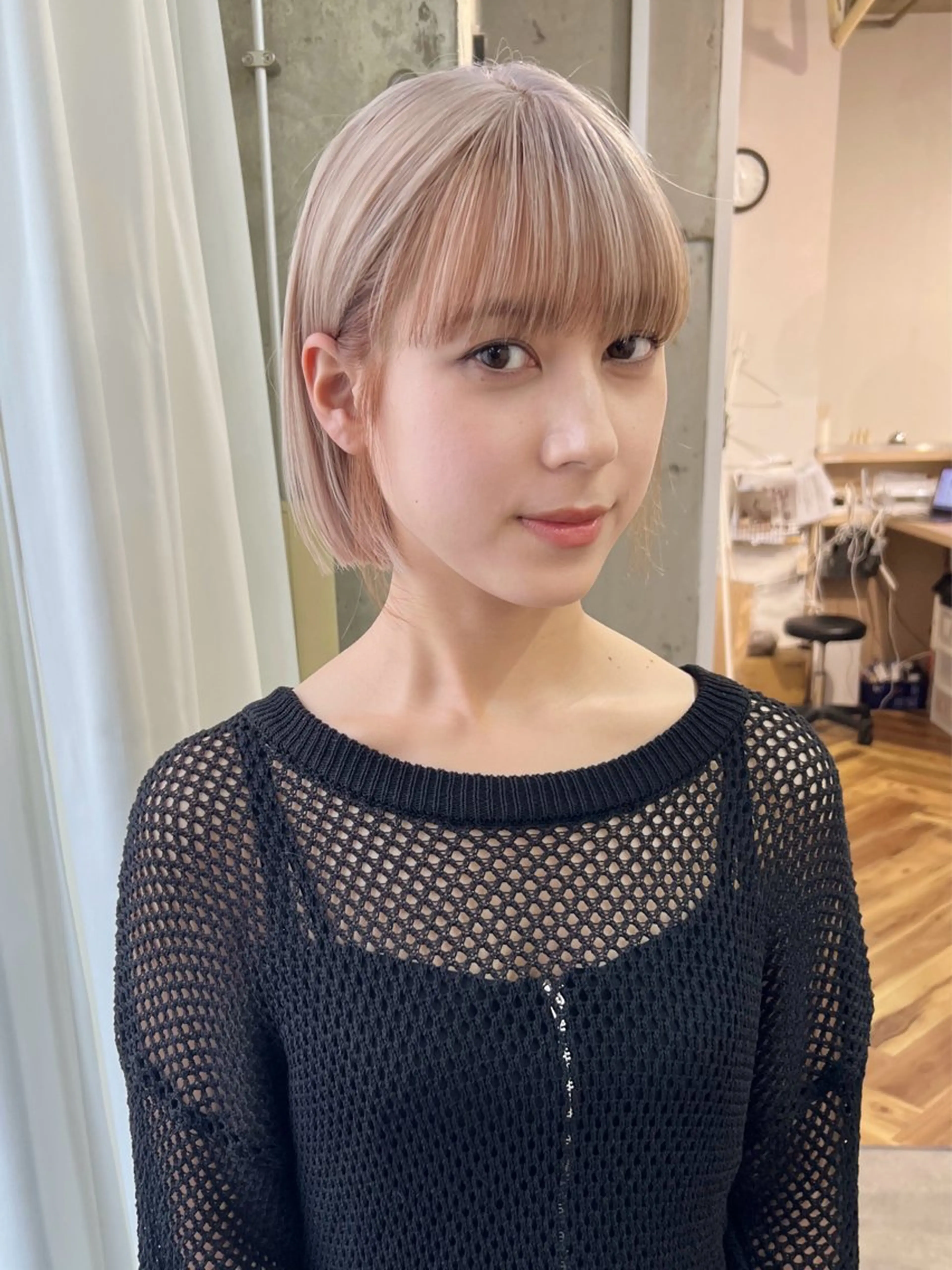 ミディアム カラー ヘアアレンジ ミディアムパーマ ブリーチ ケアブリーチ ダブルカラー ハイライトカラー ヘアカラー トリートメント lani ブリーチ /ダブルカラーのヘアスタイル