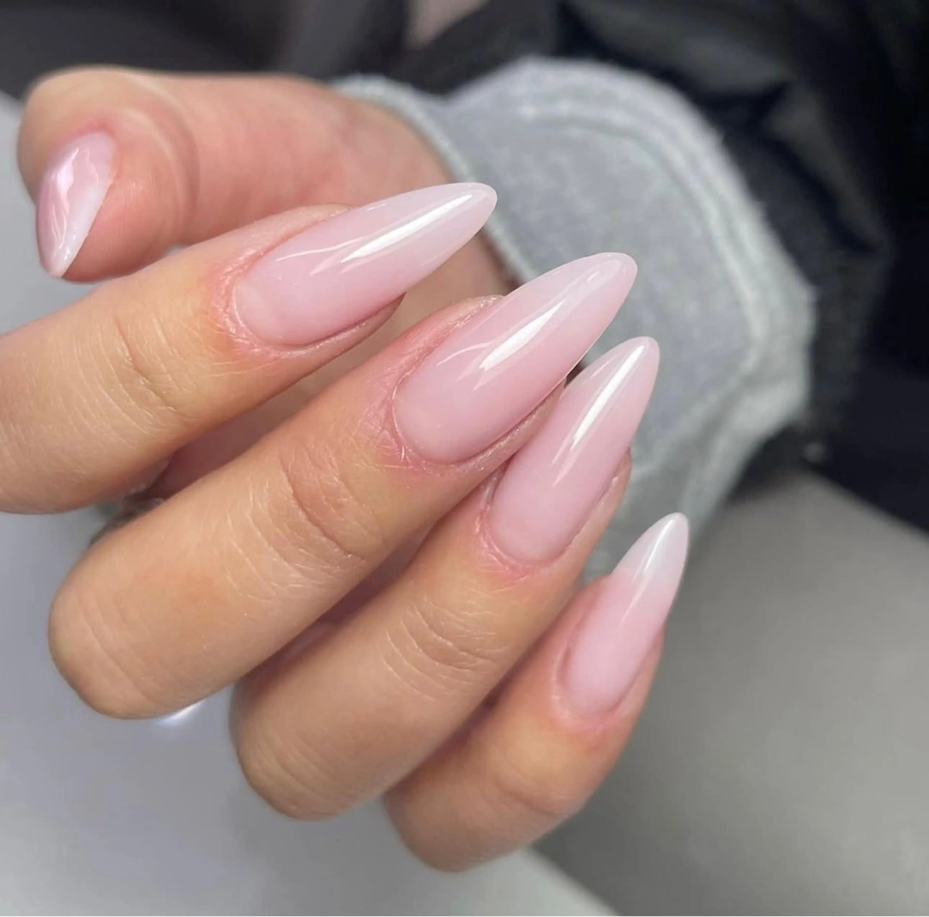 ネイル アートネイル 成人式 ジェルネイル ニュアンスネイル ネイルチップ Kora Nailのネイルデザイン