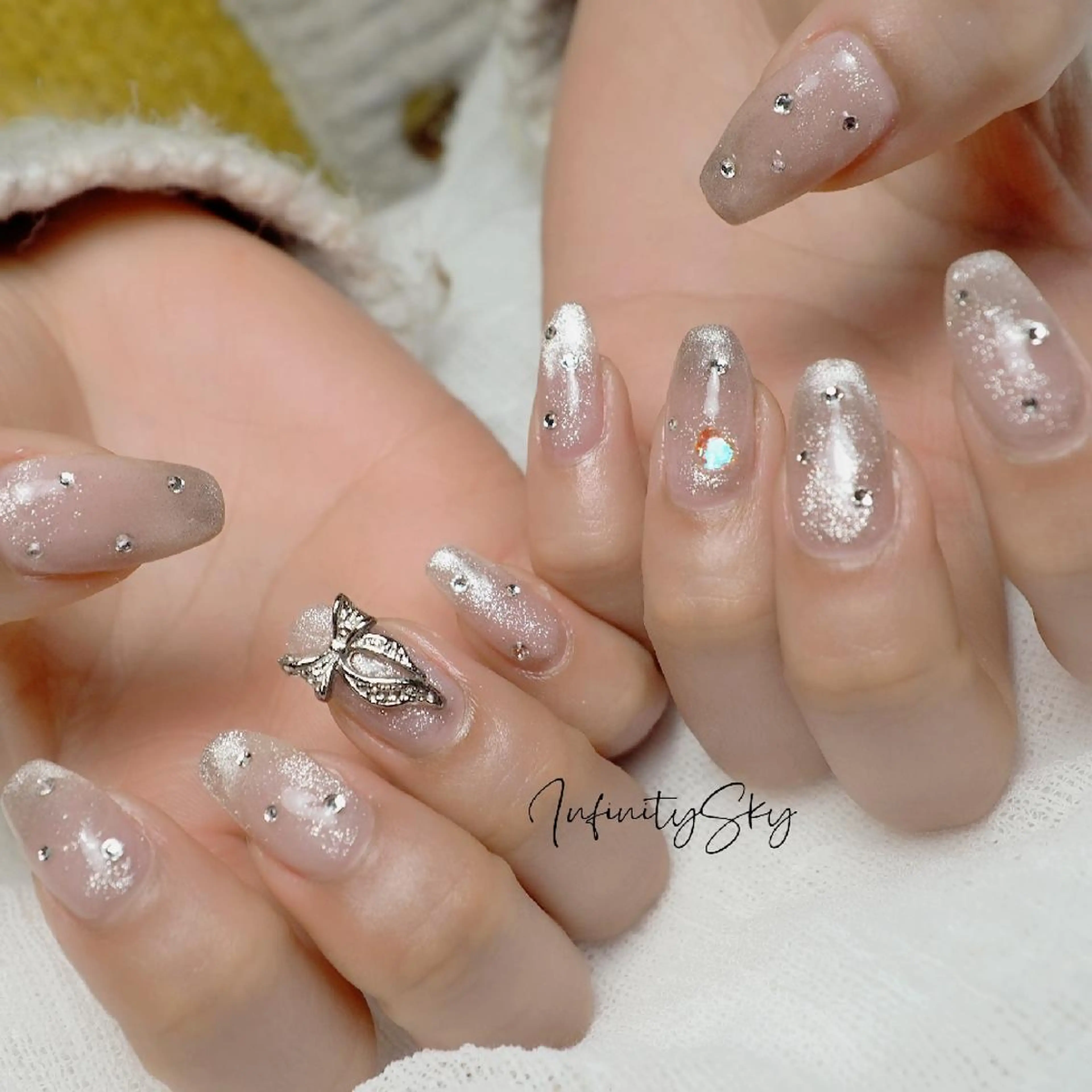 ネイル マグネットネイル infinity skyのネイルデザイン