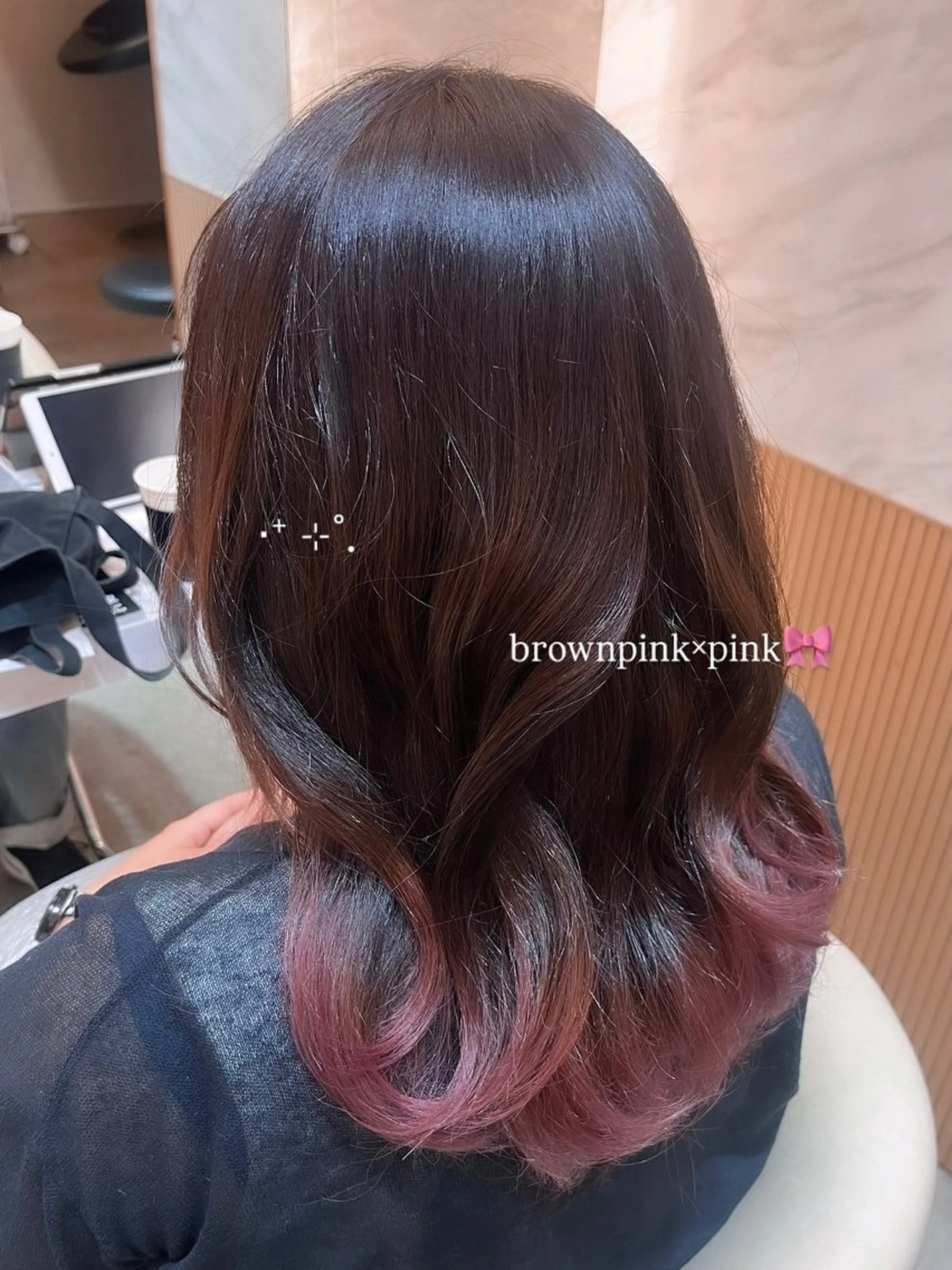 ミディアム カラー Londespoir所属・川畑 あやかのヘアスタイル