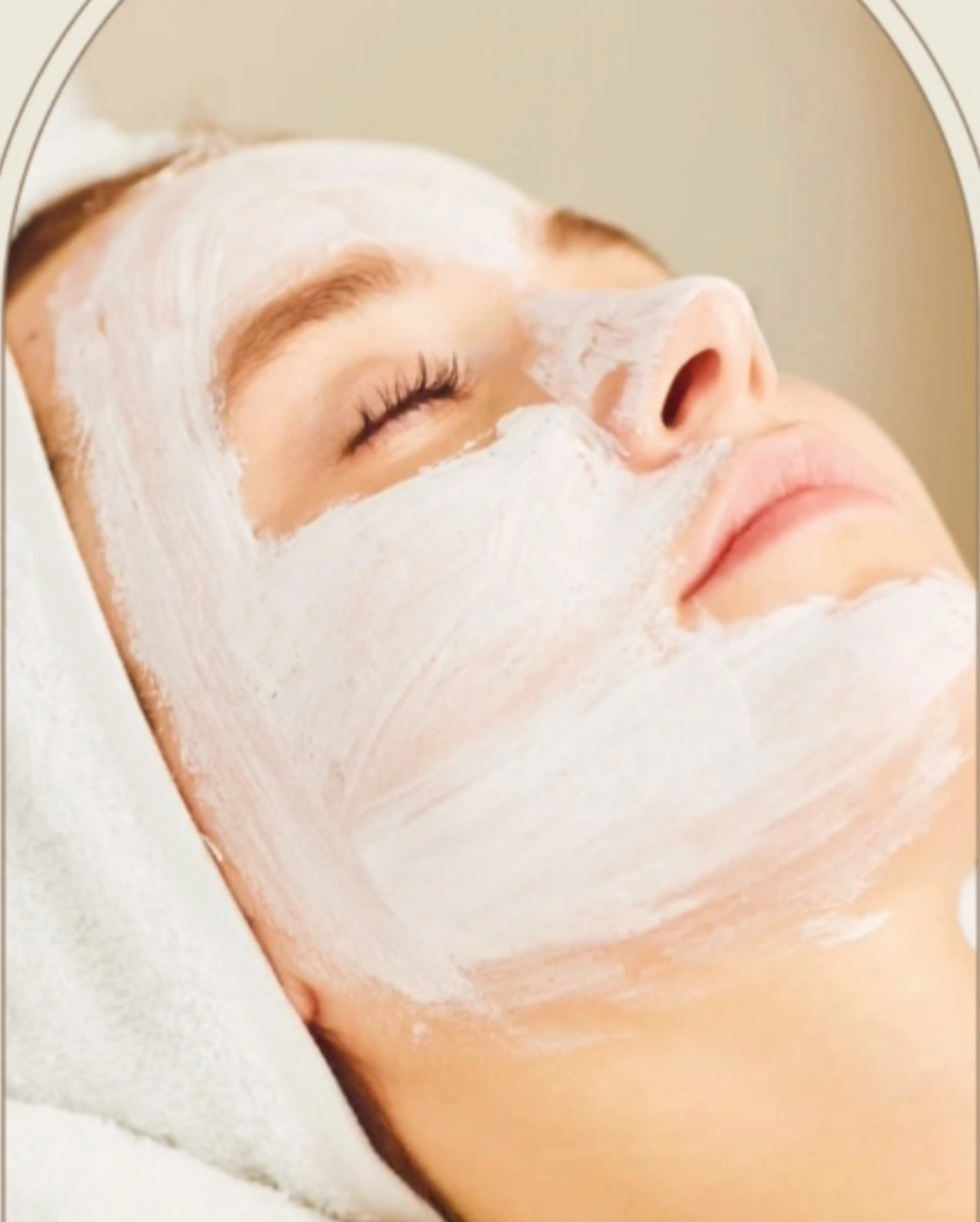 フェイシャルクレイトリートメントの写真