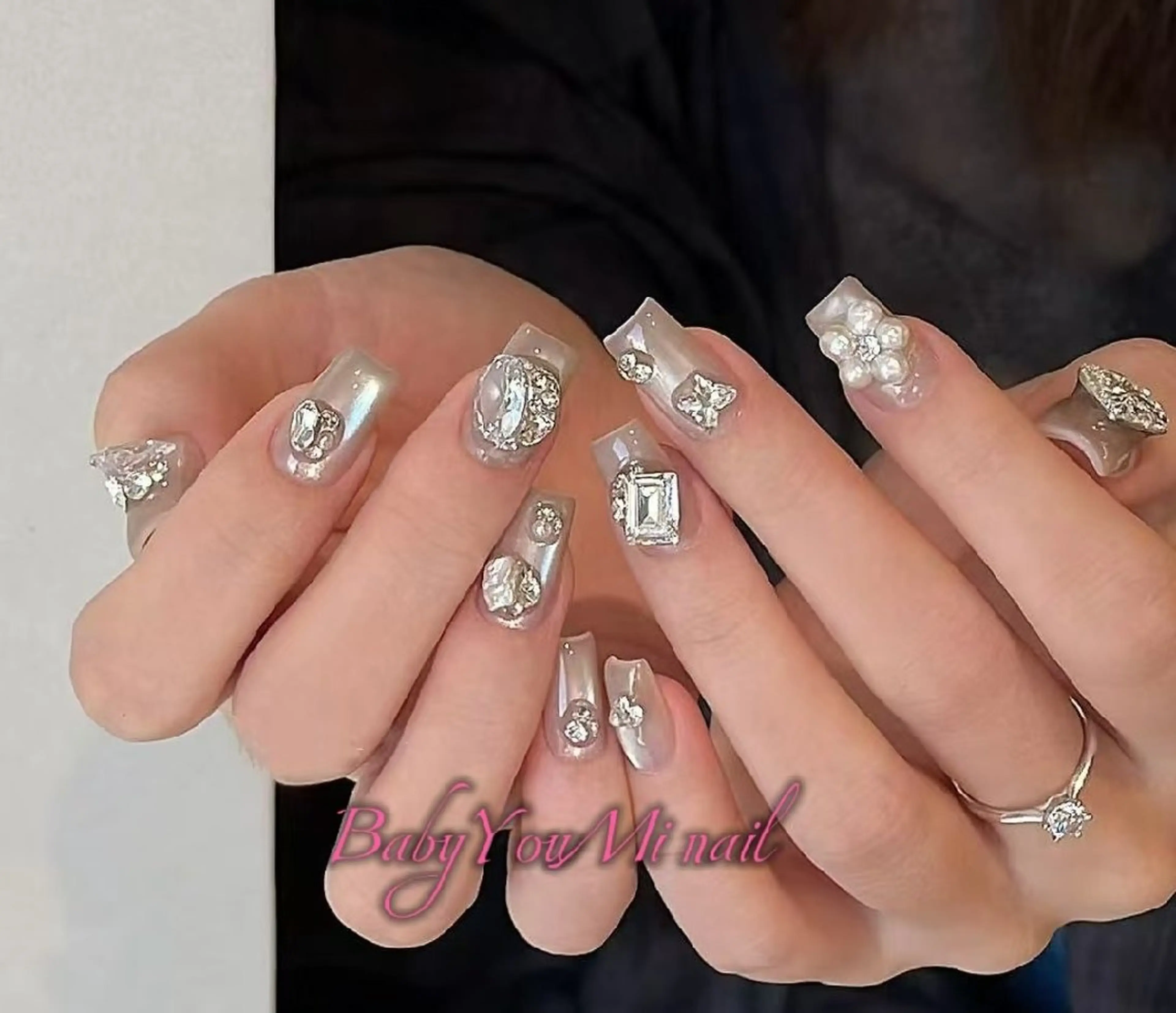 ネイル オーロラネイル フラワーネイル フットネイル フレンチネイル ジェルネイル ハンドネイル Oomiya 服部のネイルデザイン