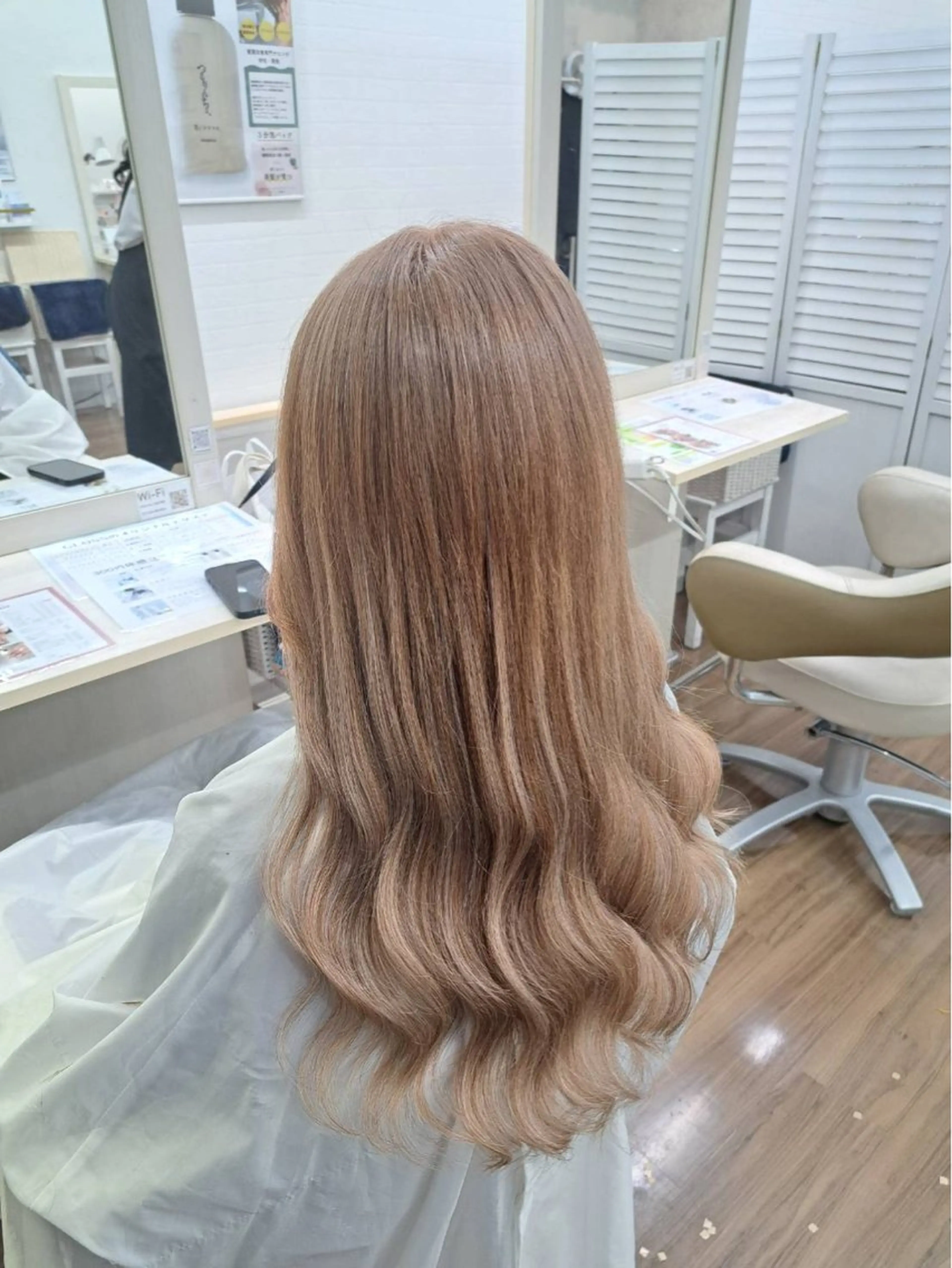 ロング カラー エクステ ヘアカラー トリートメント エクステ GLOSS 心斎橋 山上のヘアスタイル