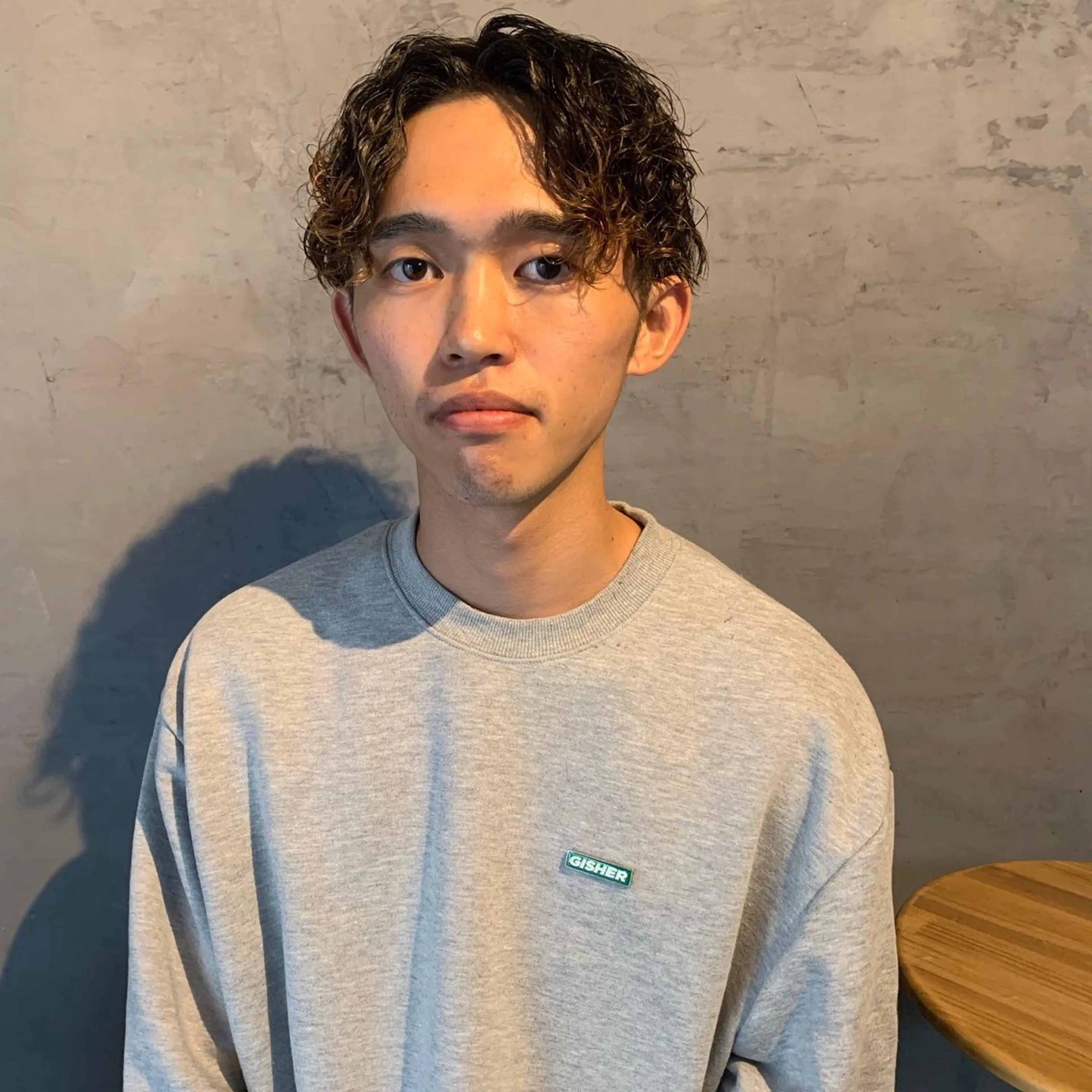 パーマ メンズ カット パーマ Fuuu《フゥ》所属・シノザキ シンゴのヘアスタイル