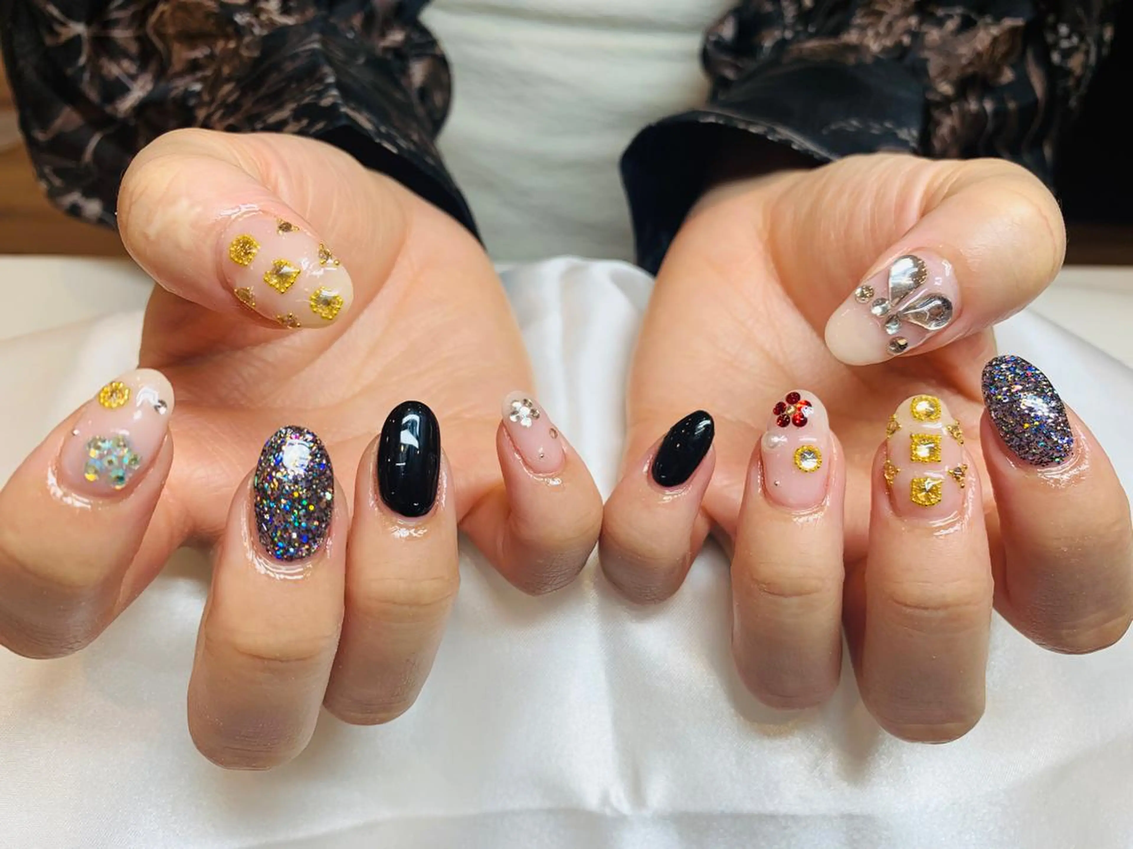 ネイル Ui_Amor (パラジェル)のネイルデザイン