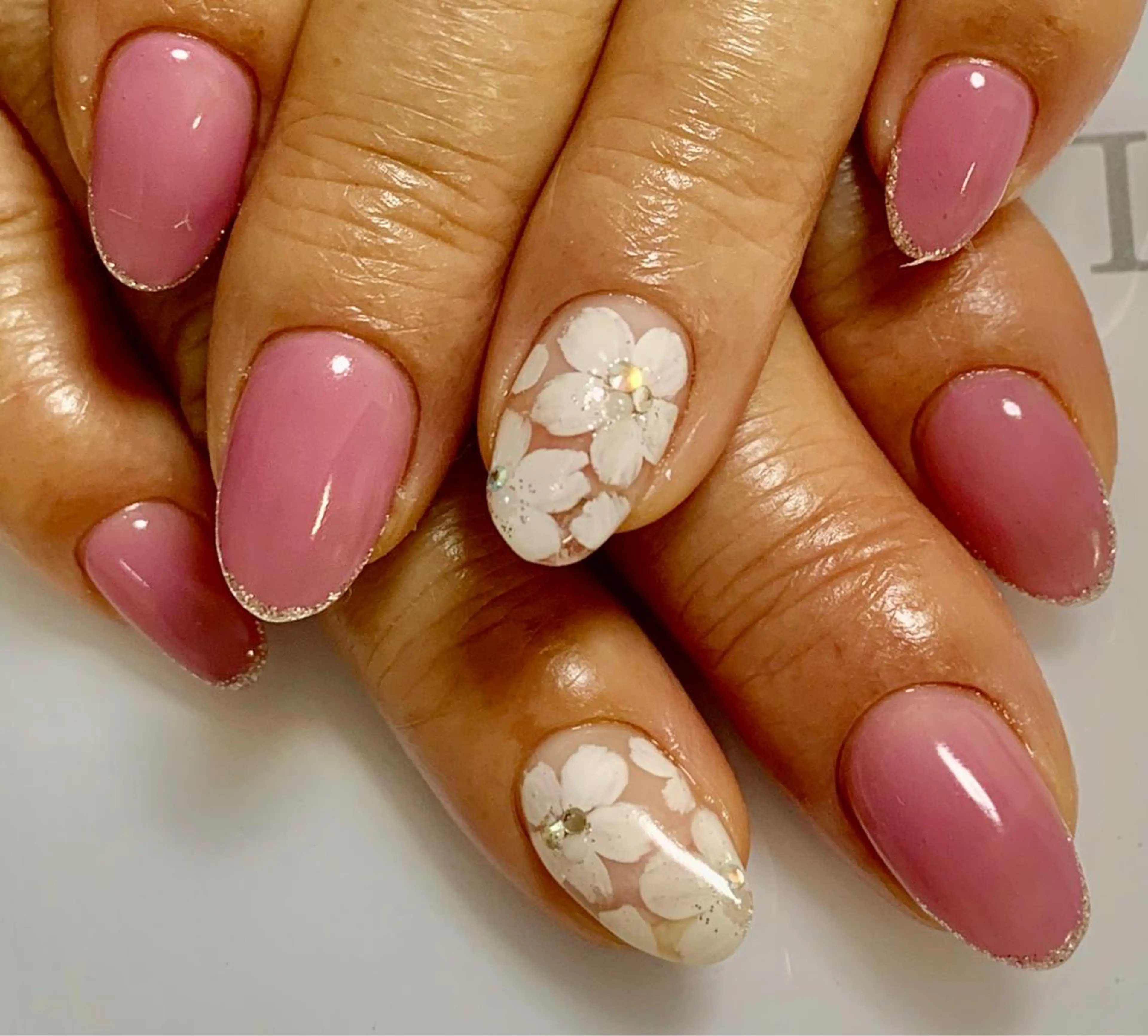 ネイル ハンドネイル Nail&Eyelash Amour(アムール)所属・山下 愛のネイルデザイン