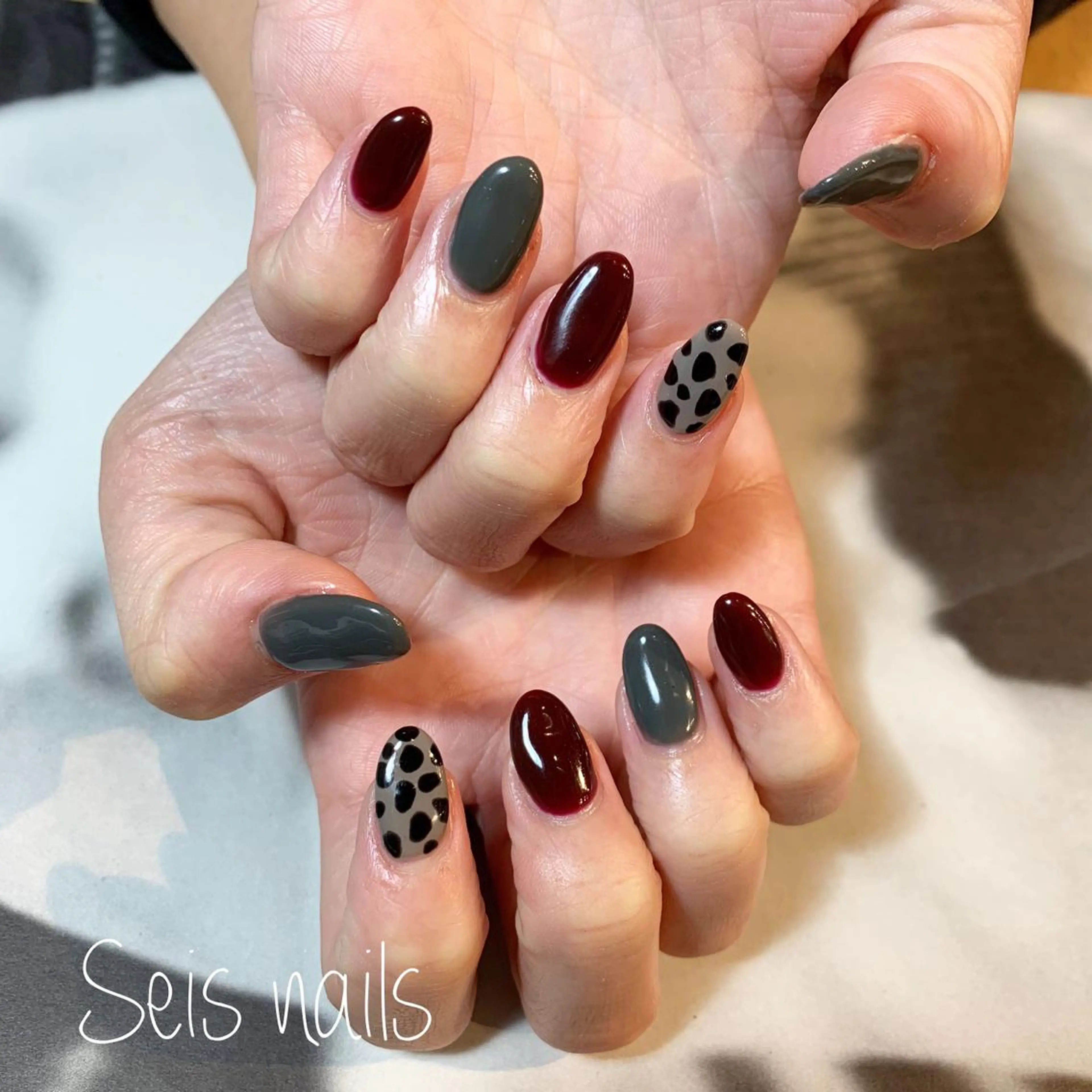 ネイル Seis Shihoのネイルデザイン