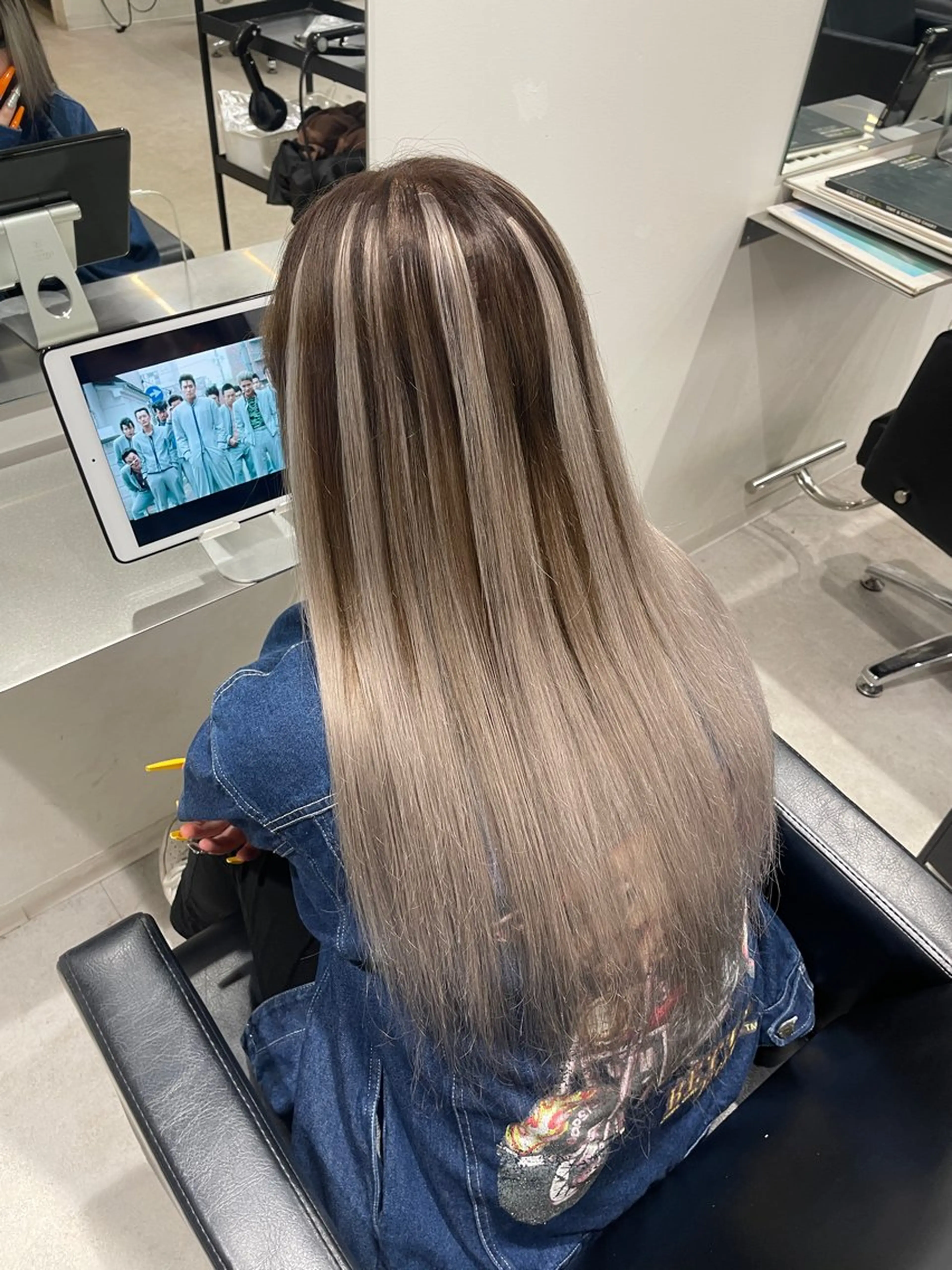 ロング レイヤーカット エクステ MIHO☾·̩͙⋆ Kroのヘアスタイル