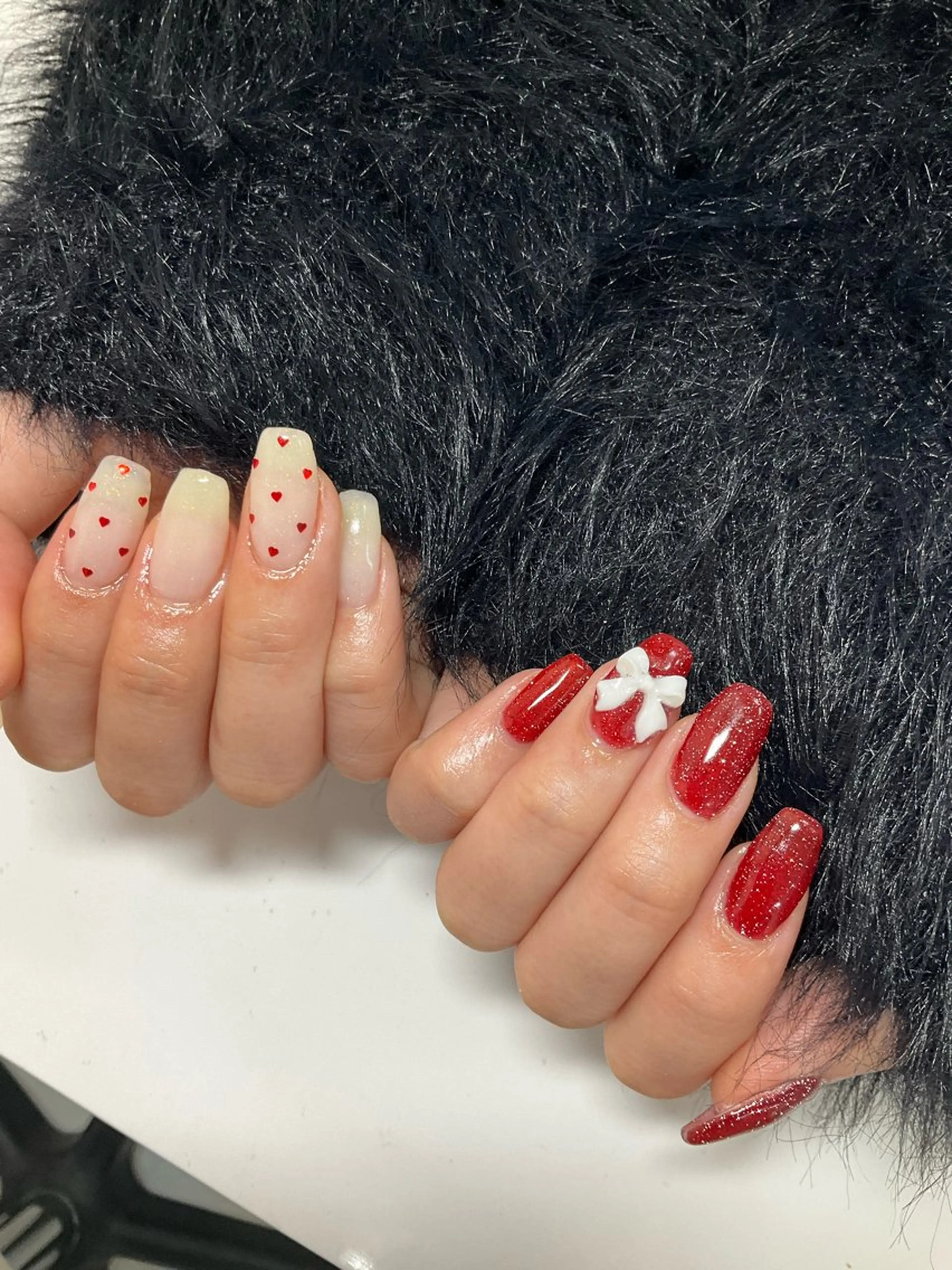 ネイル ハート キラキラネイル ラメ(グリッター) リボン 冬ネイル ハンドネイル Nail&Care LUMET【ルメ】のネイルデザイン