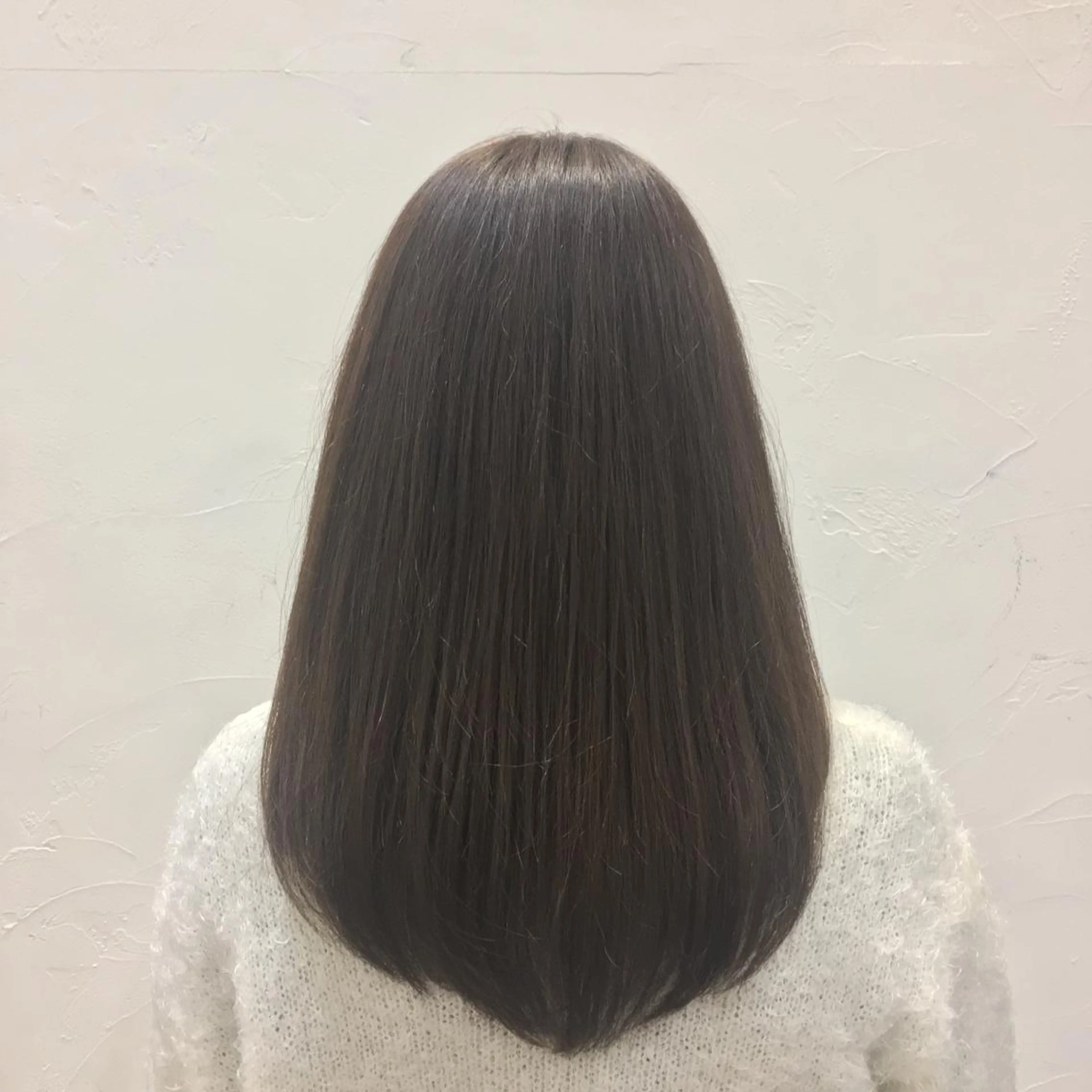 ミディアム カラー アッシュ ブルーカラー ブルーアッシュ 顔周りカット/アレン ジ/カラー小野寺紗良のヘアスタイル