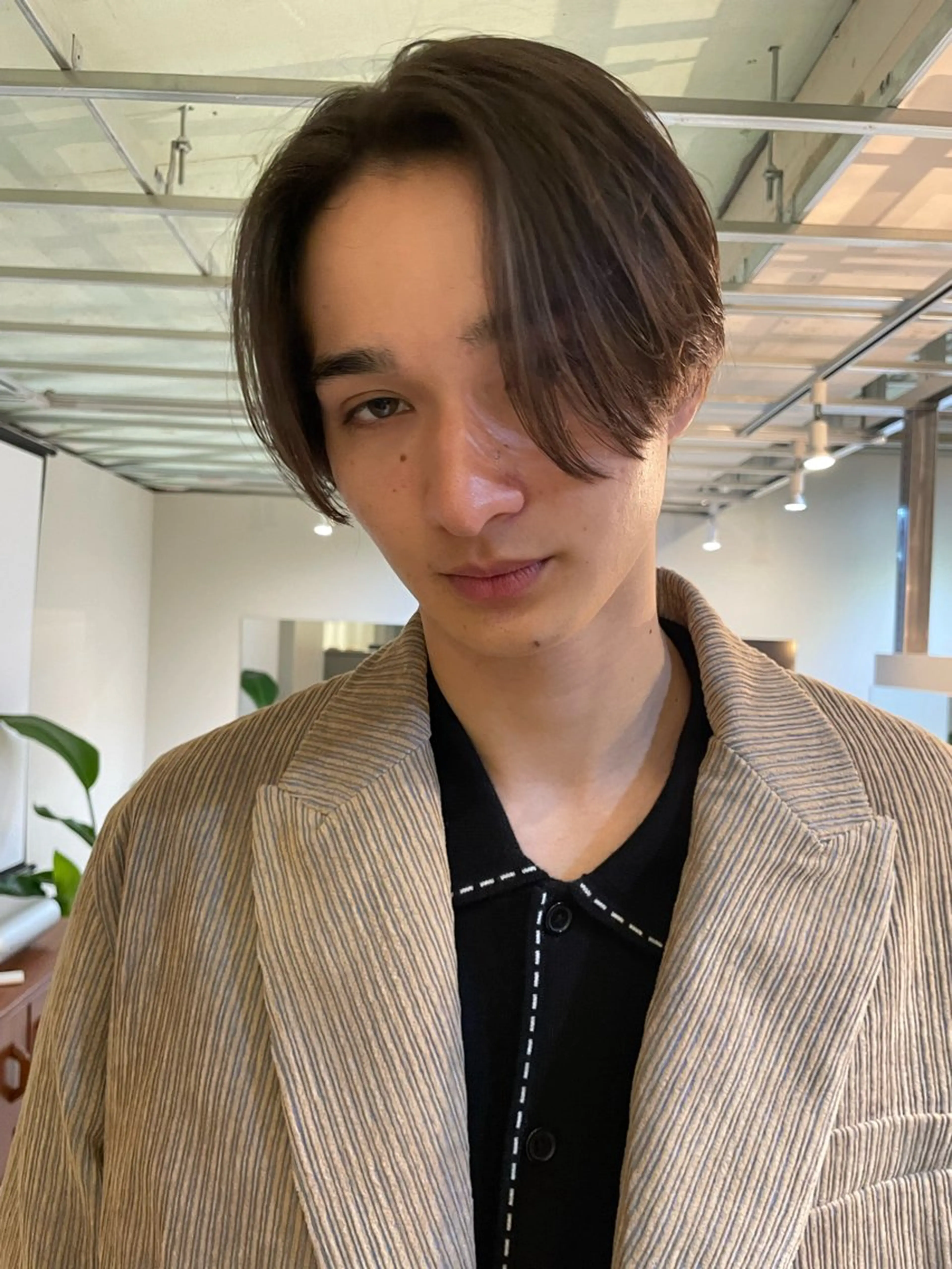 ショート カラー メンズ センターパート 森田 博樹のヘアスタイル