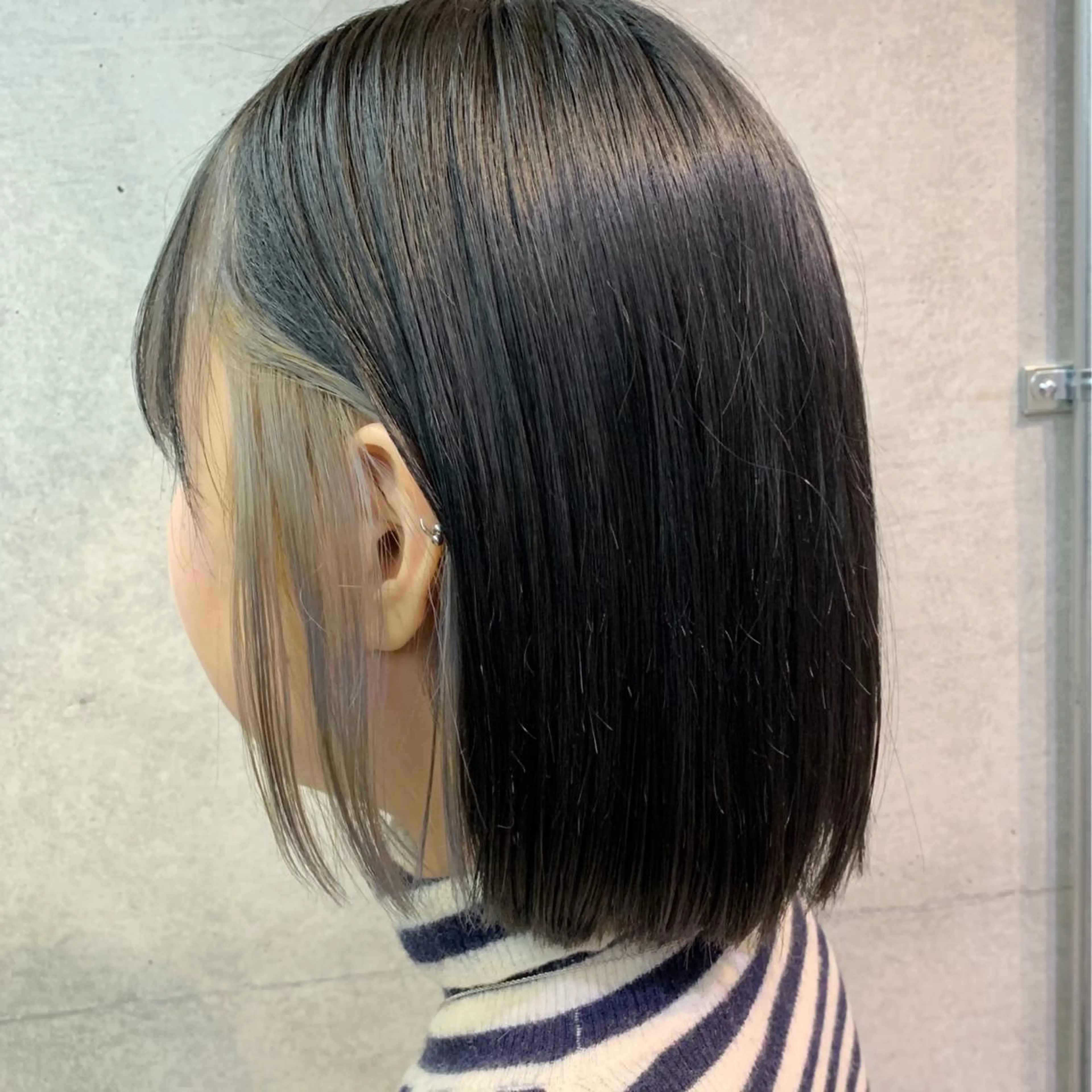 ミディアム 切りっぱなしボブ ボブ カット ヘアカラー オシャレ髪✔️ 店長オオキアキヒロのヘアスタイル