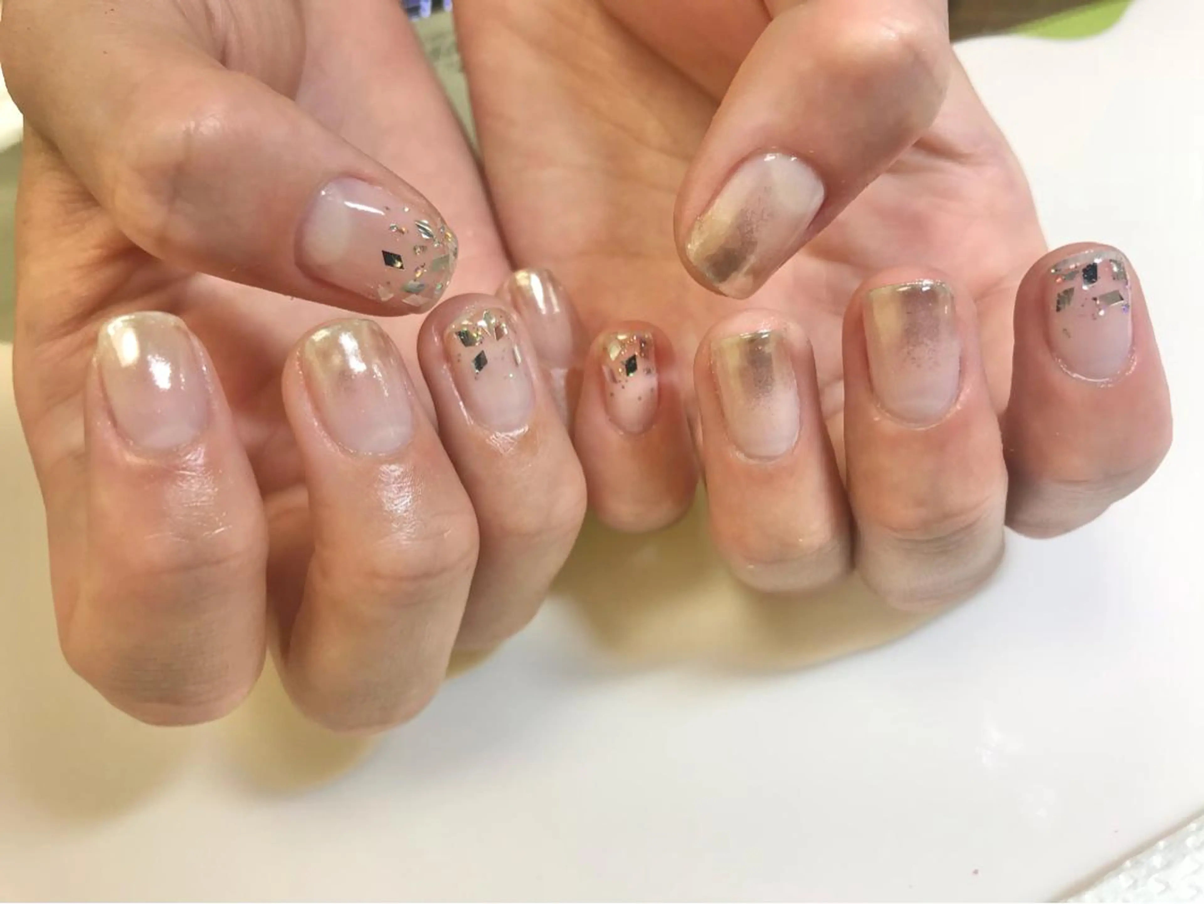 ネイル グラデーション ミラーネイル Nail cottageのネイルデザイン