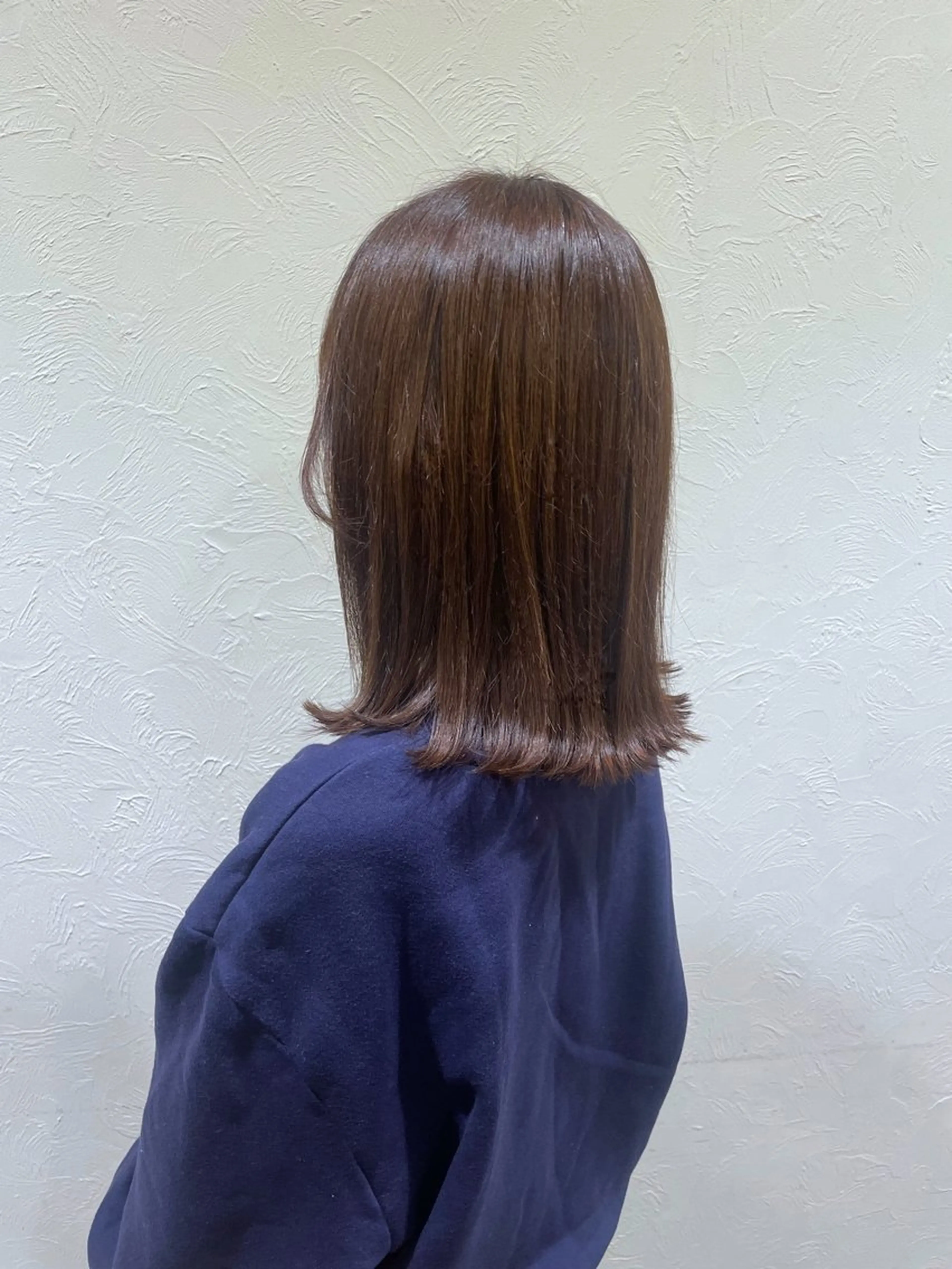 ミディアム カット 西山 瑞希のヘアスタイル