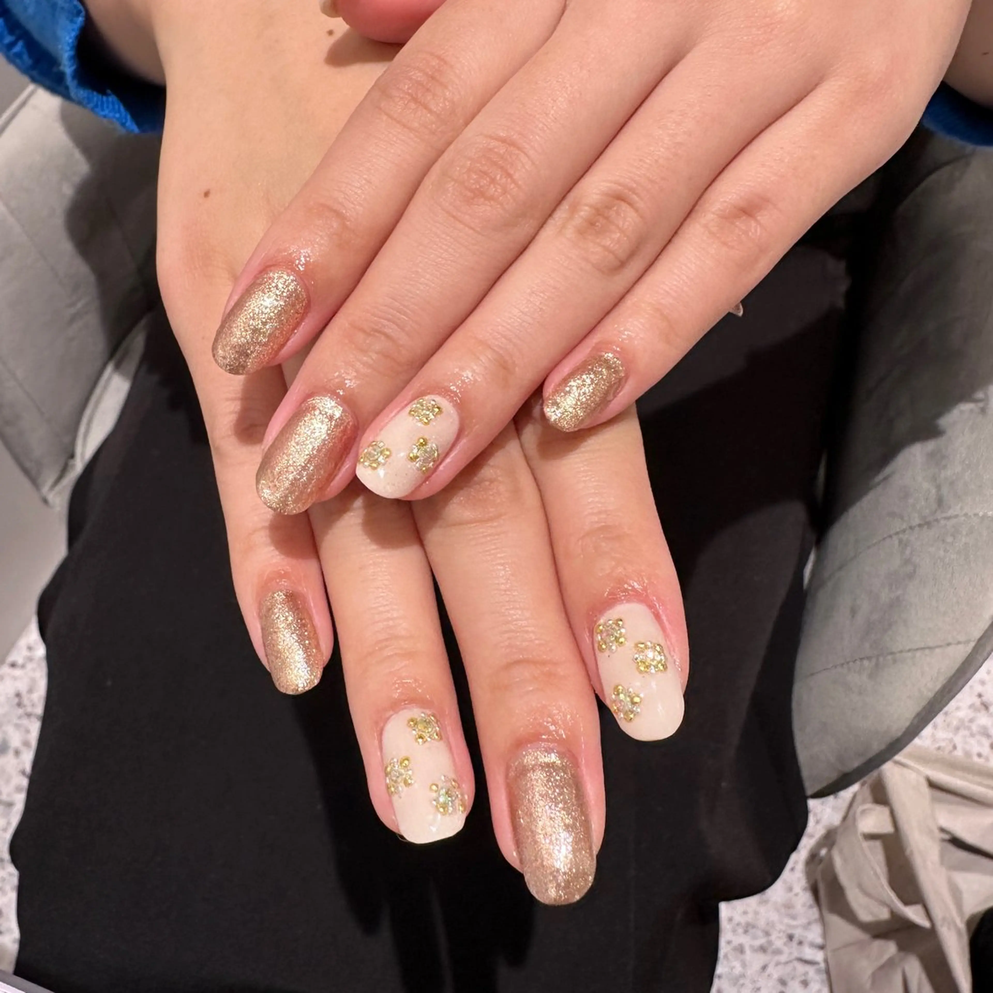 ネイル ハンドネイル ハンドケア 👽個性派ネイル🎀 komachiのヘアスタイル