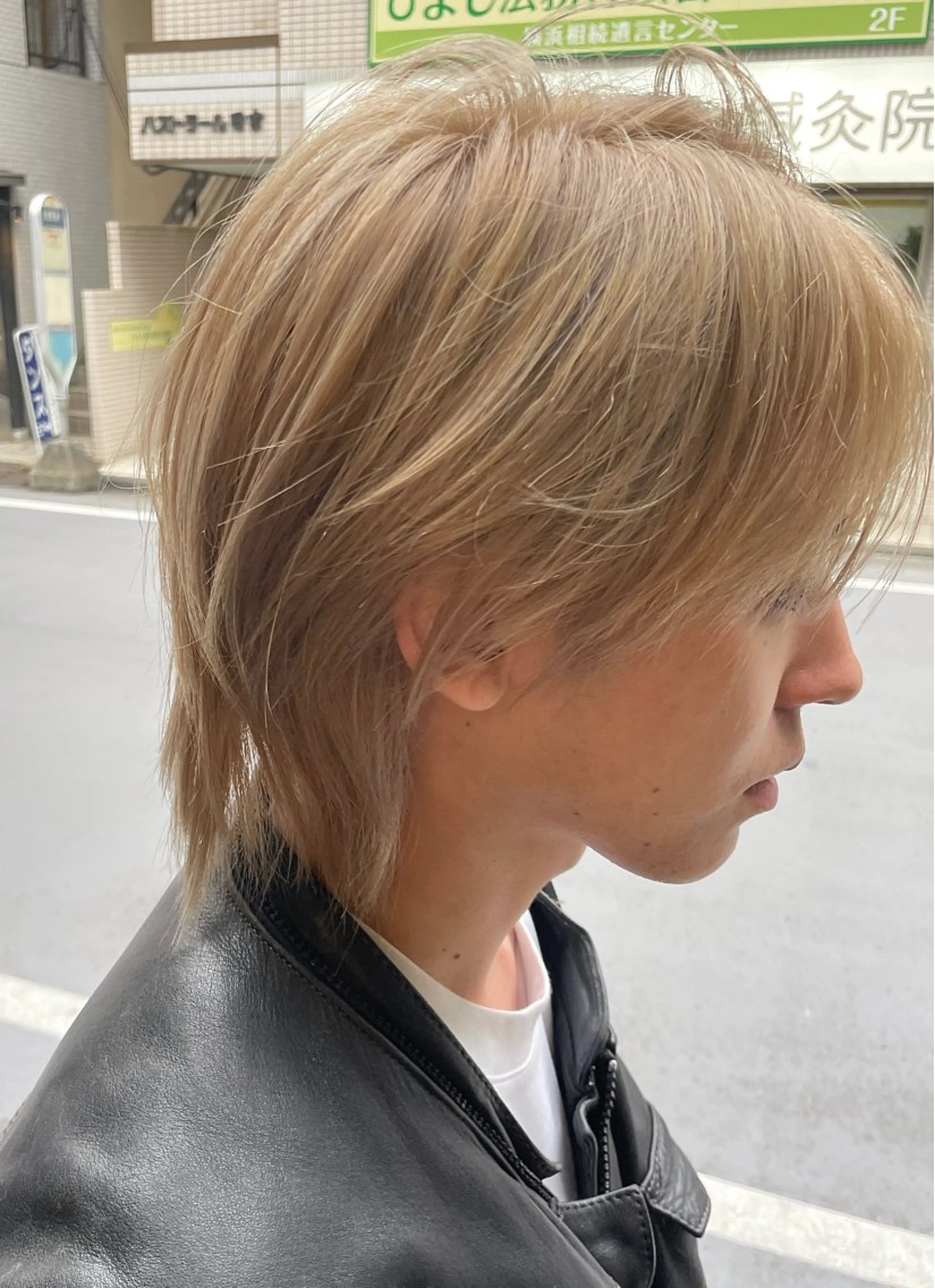 ショート カラー 堀田 結香のヘアスタイル