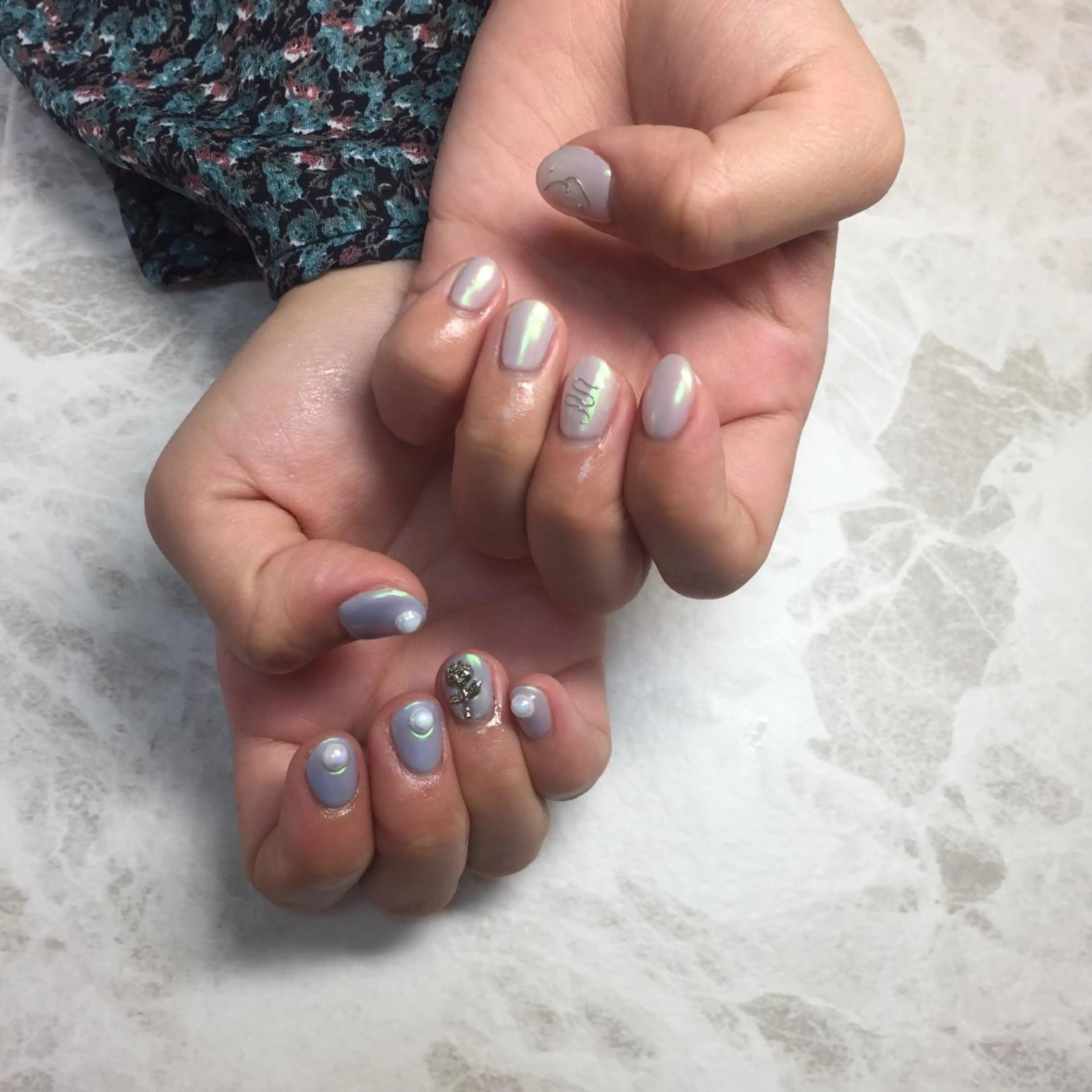 ネイル ネイルPetit Ribbonのネイルデザイン