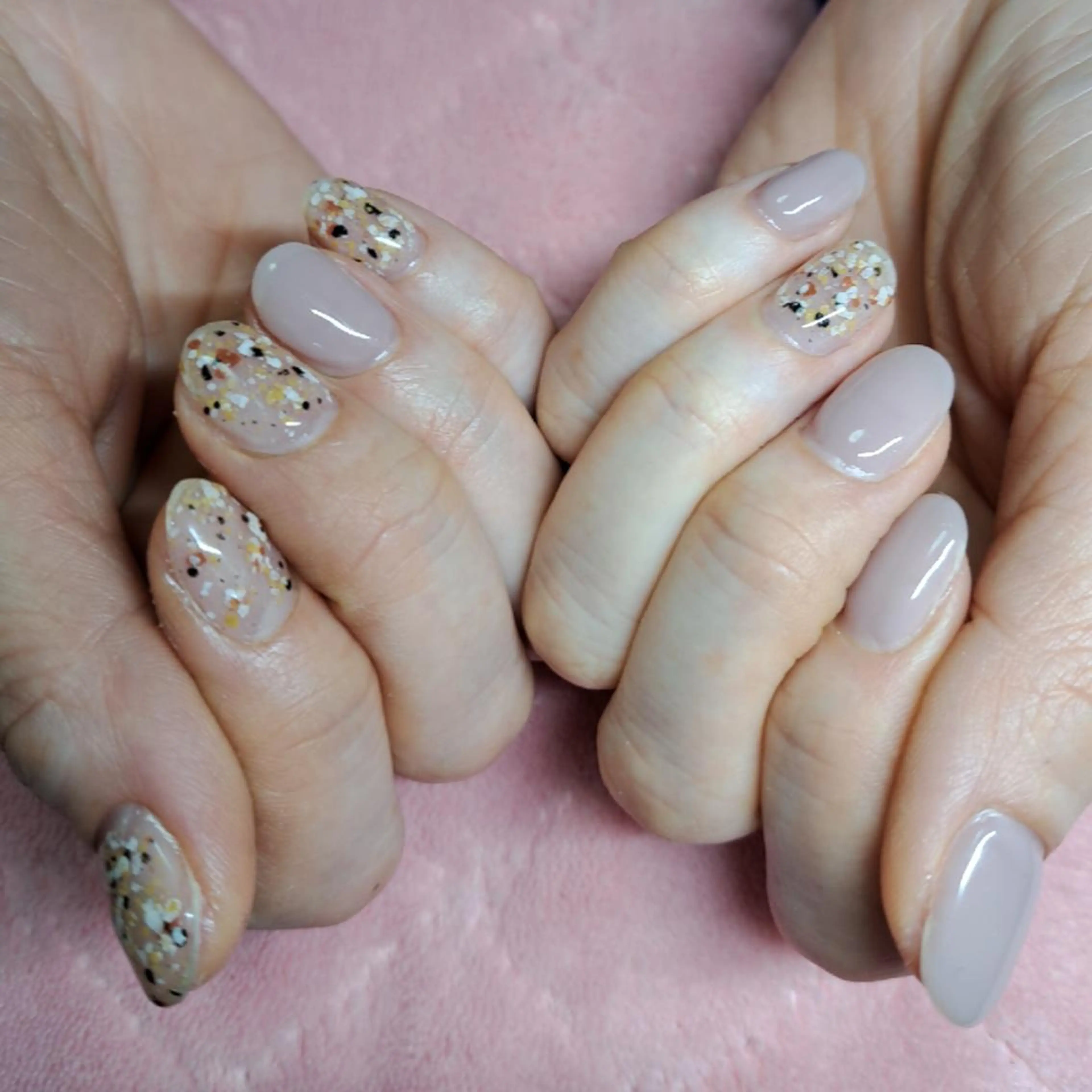 ネイル ワンカラーネイル ストーンネイル HAYASHI  Nのネイルデザイン