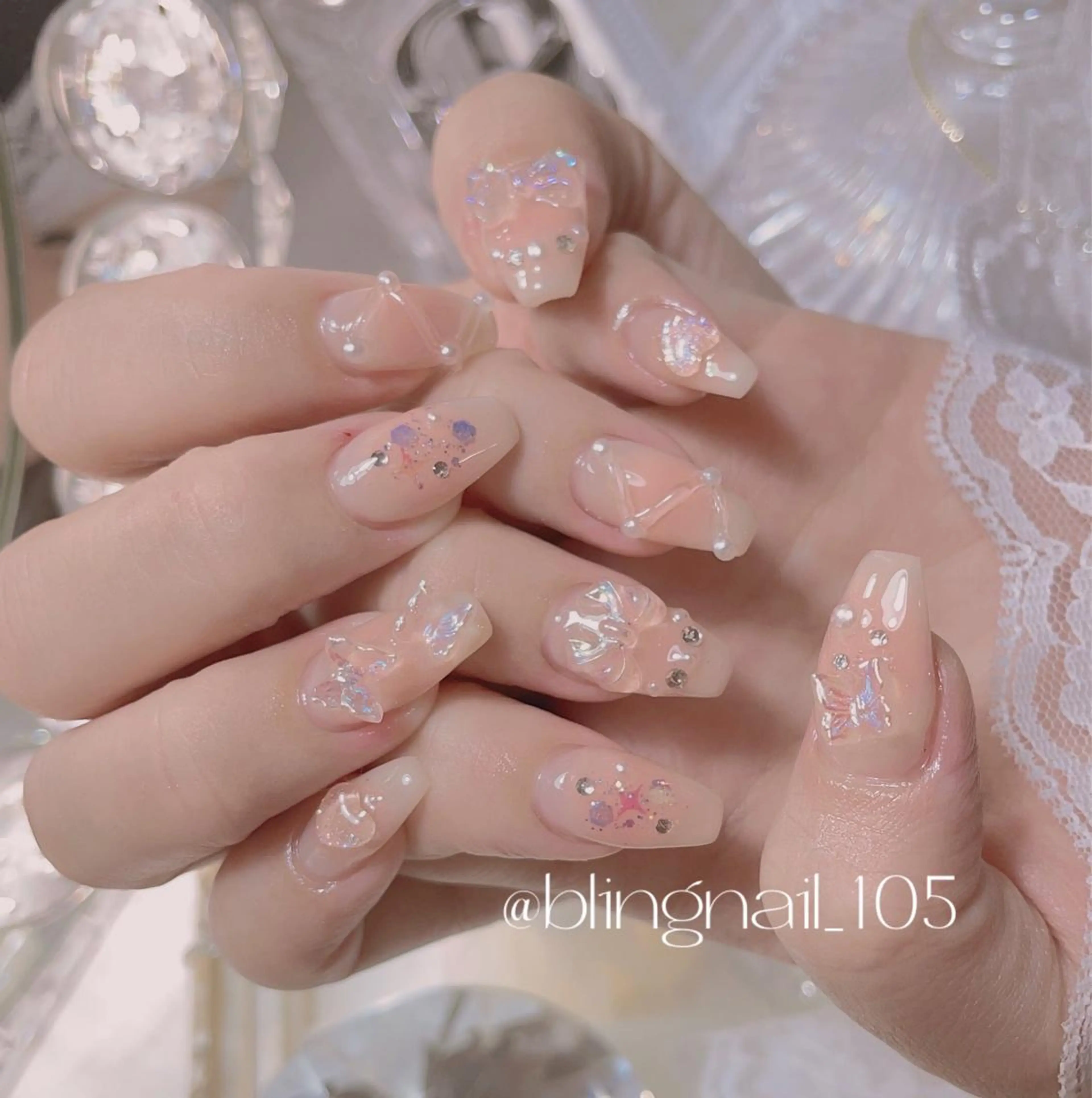 ネイル 23時まで❤︎韓国、 ワンホンネイルのネイルデザイン