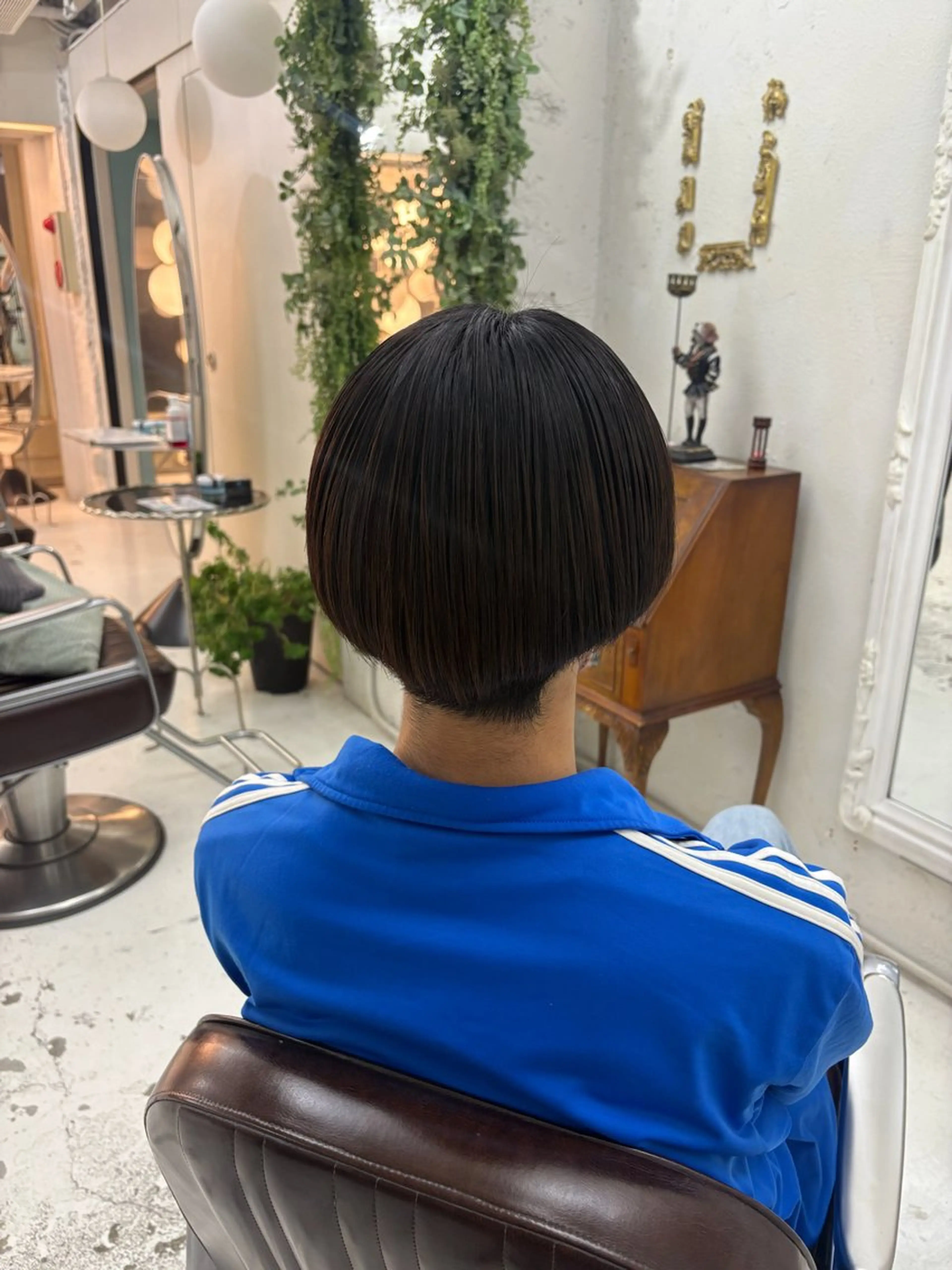 ショート ボブ ショートヘア 縮毛矯正 of hair所属・トダカ イクミのヘアスタイル