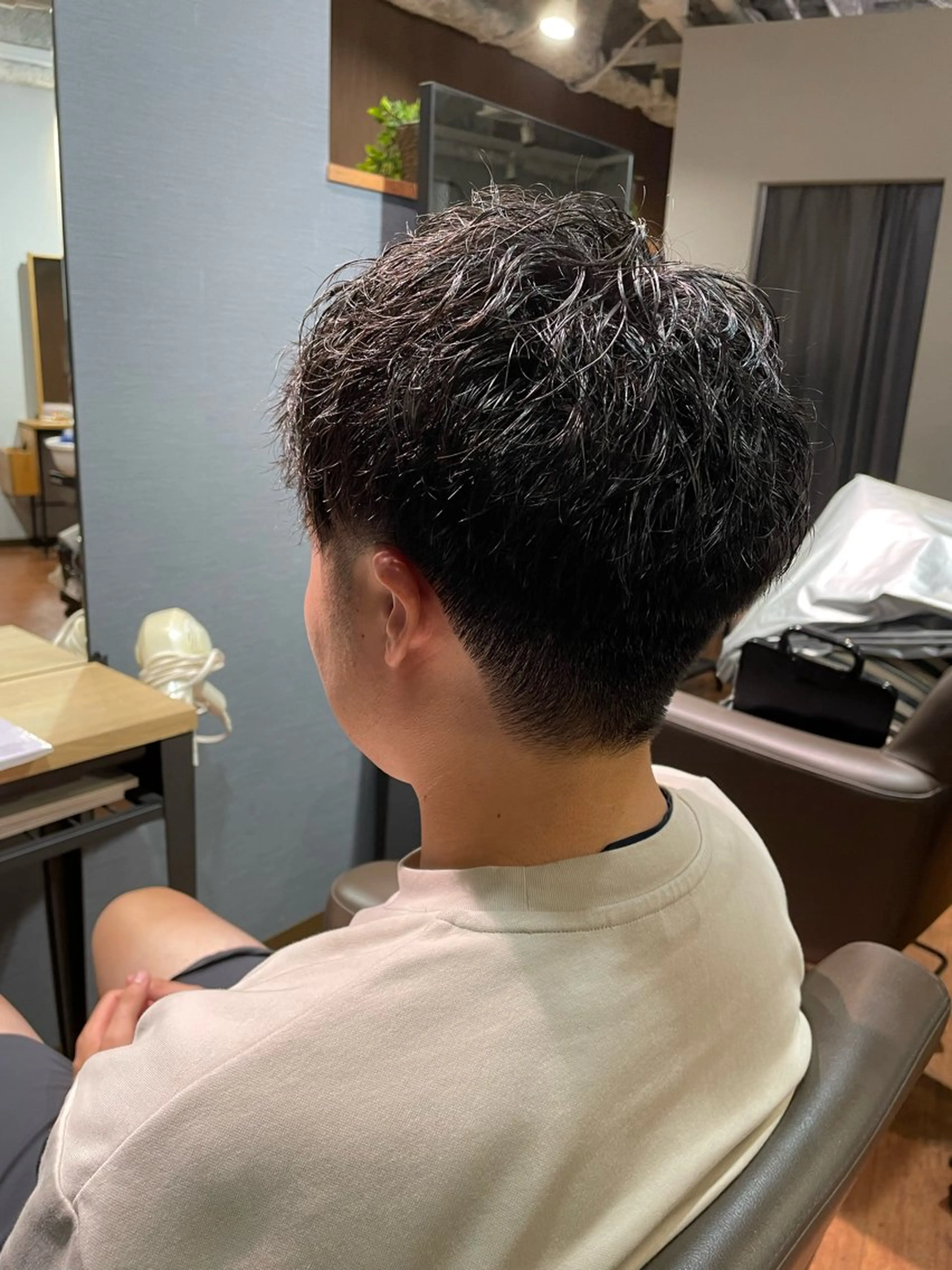 パーマ メンズ メンズパーマ ツーブロック 刈り上げ &g share salon所属・荒神寛人@ 育毛スパ専門美容師のヘアスタイル