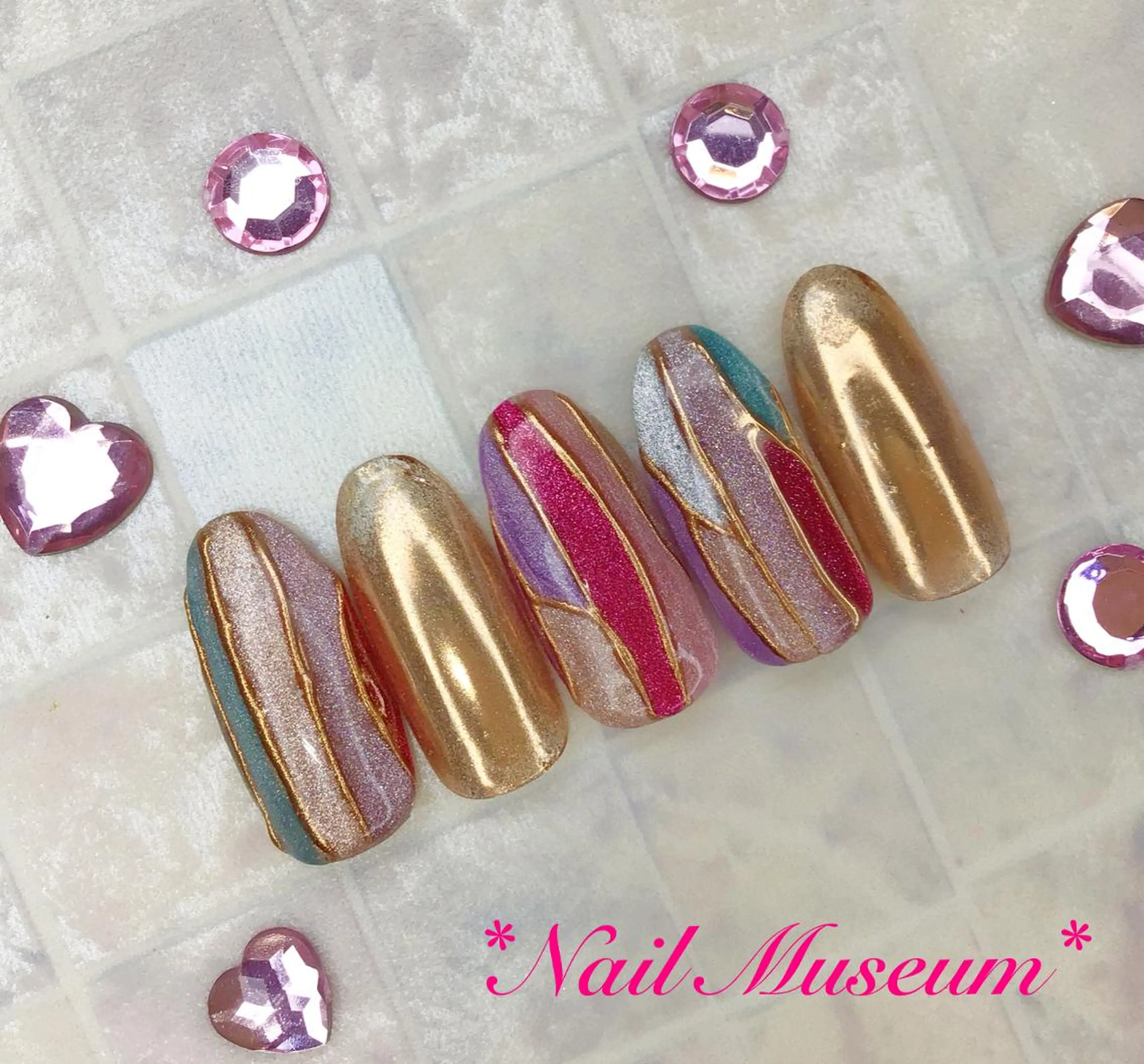 💛マグネット💛マグラインマグネット2本まで+他8本ワンカラー　【オフ無】￥14080⇒￥9855の写真