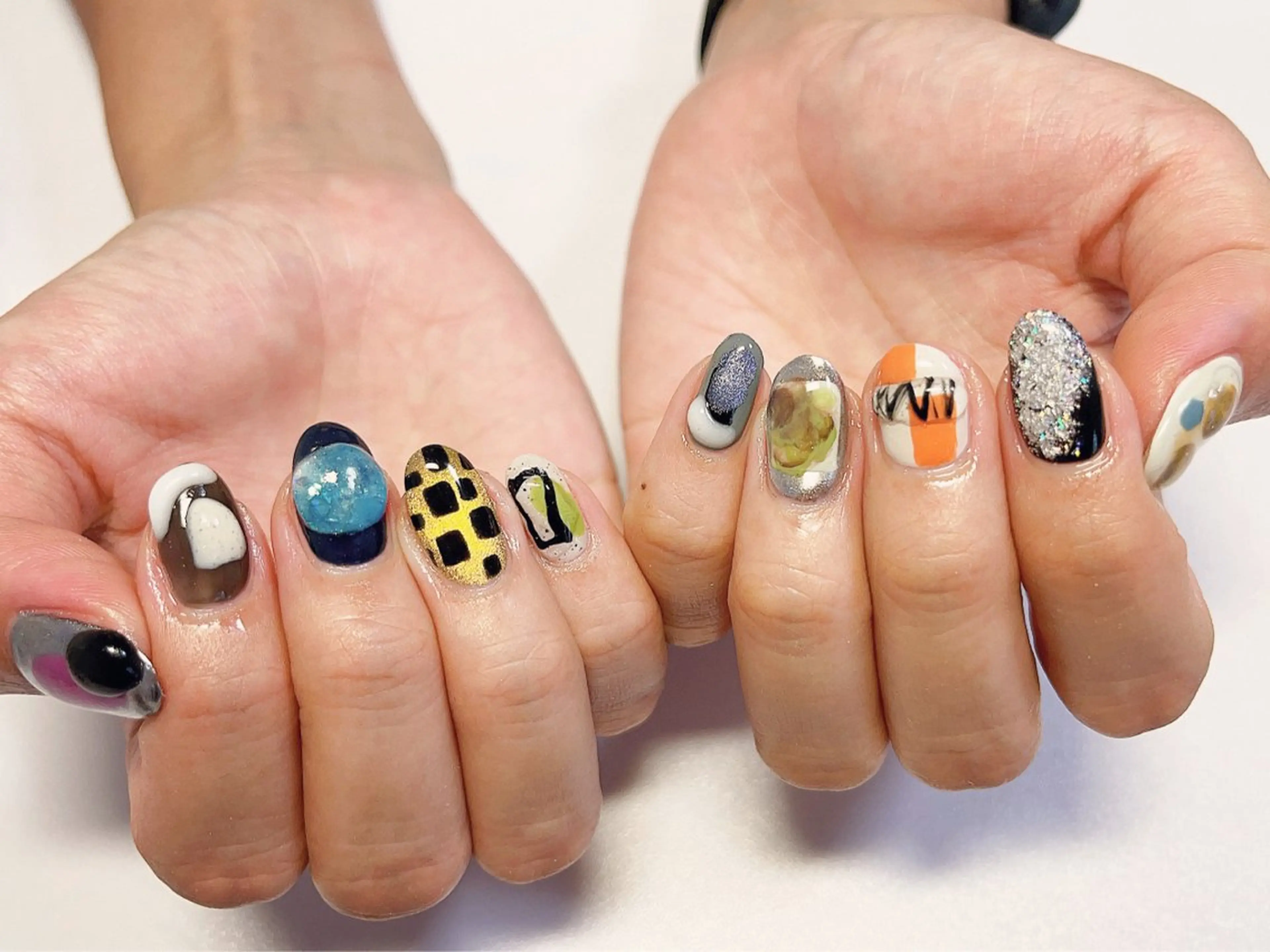 ハンドジェル💅アートやり放題❣️ ✨オフケア込み✨の写真