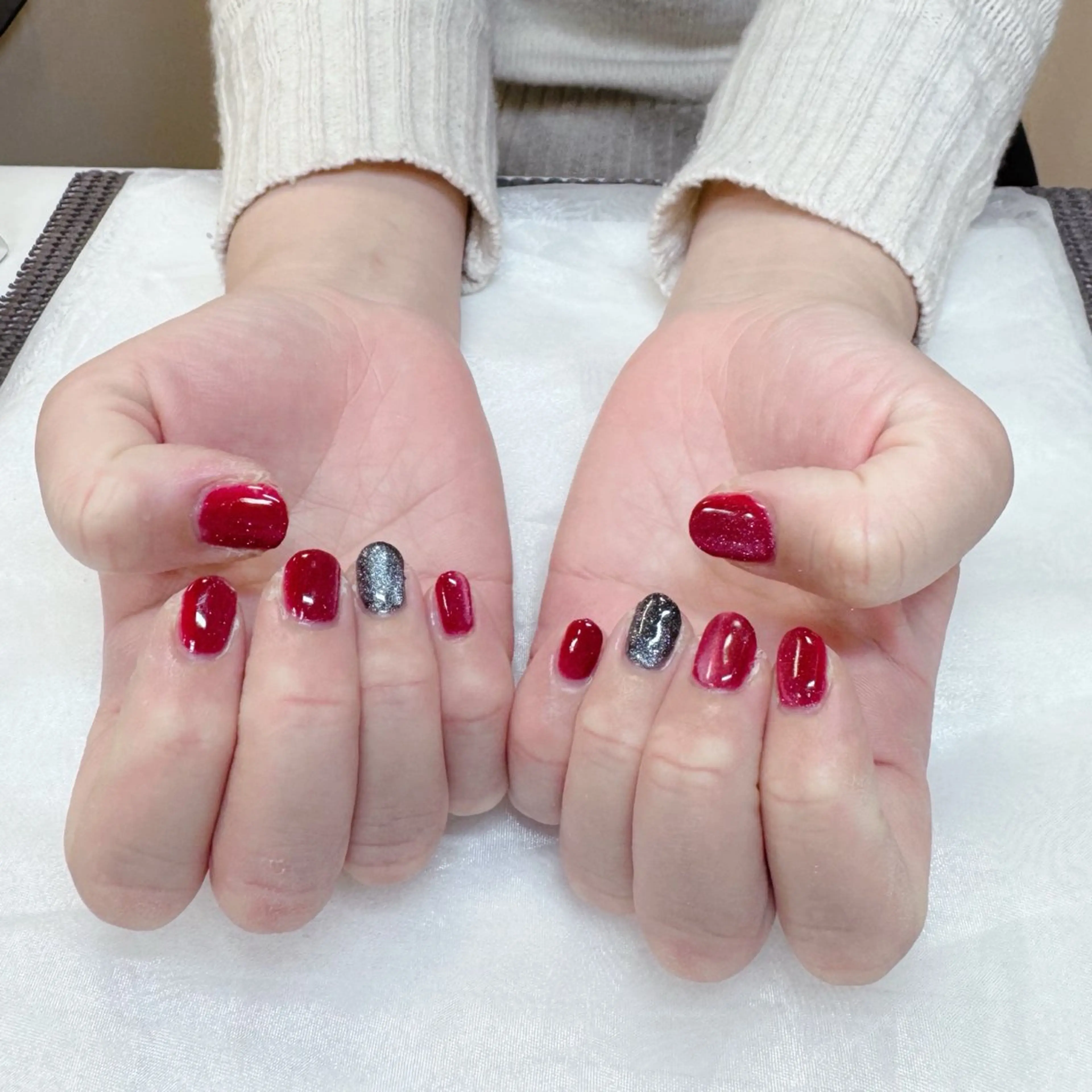 ネイル キラキラネイル マグネットネイル maruyasu. yのネイルデザイン