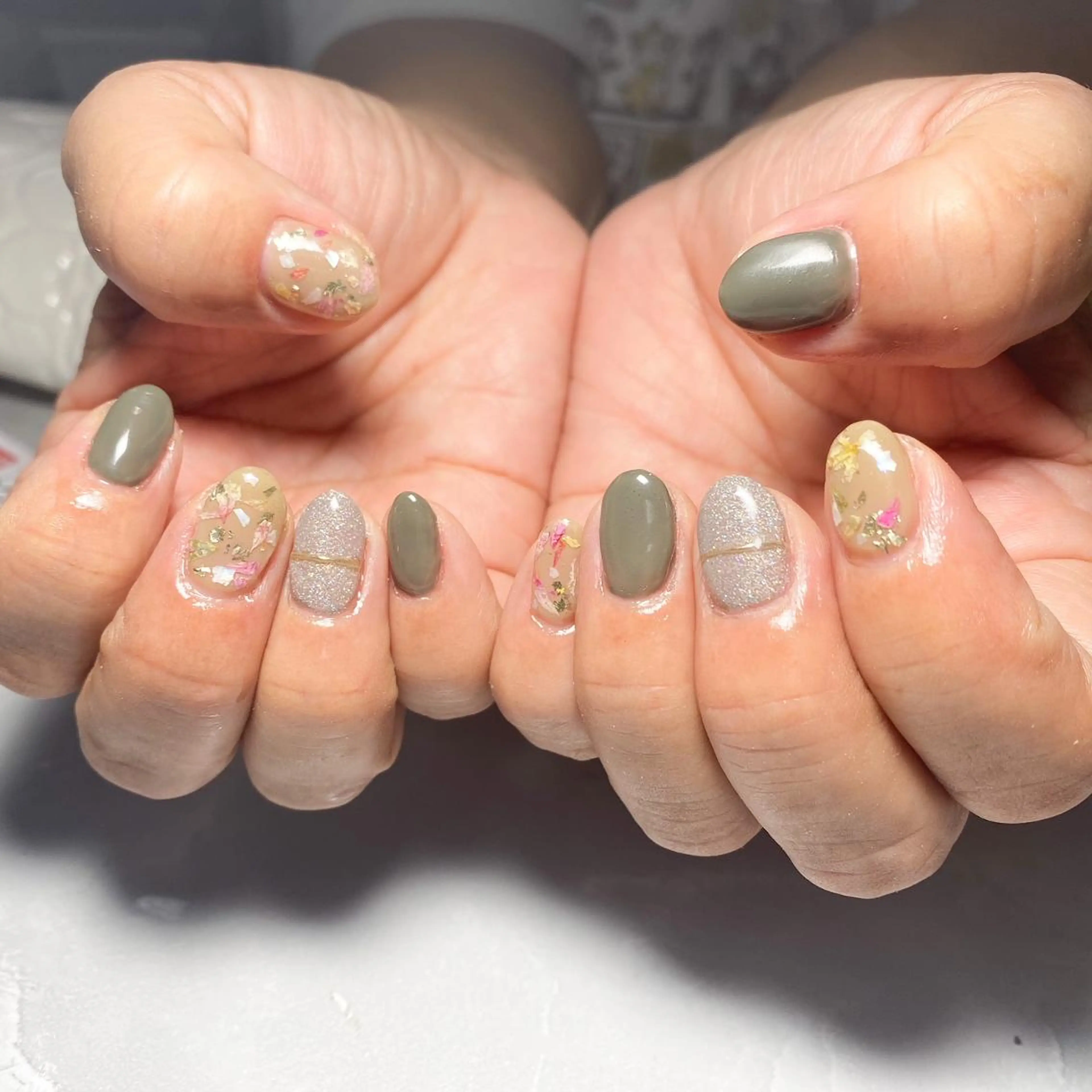 ネイル アートネイル フラワーネイル nail en💅 キッズスペース有のネイルデザイン