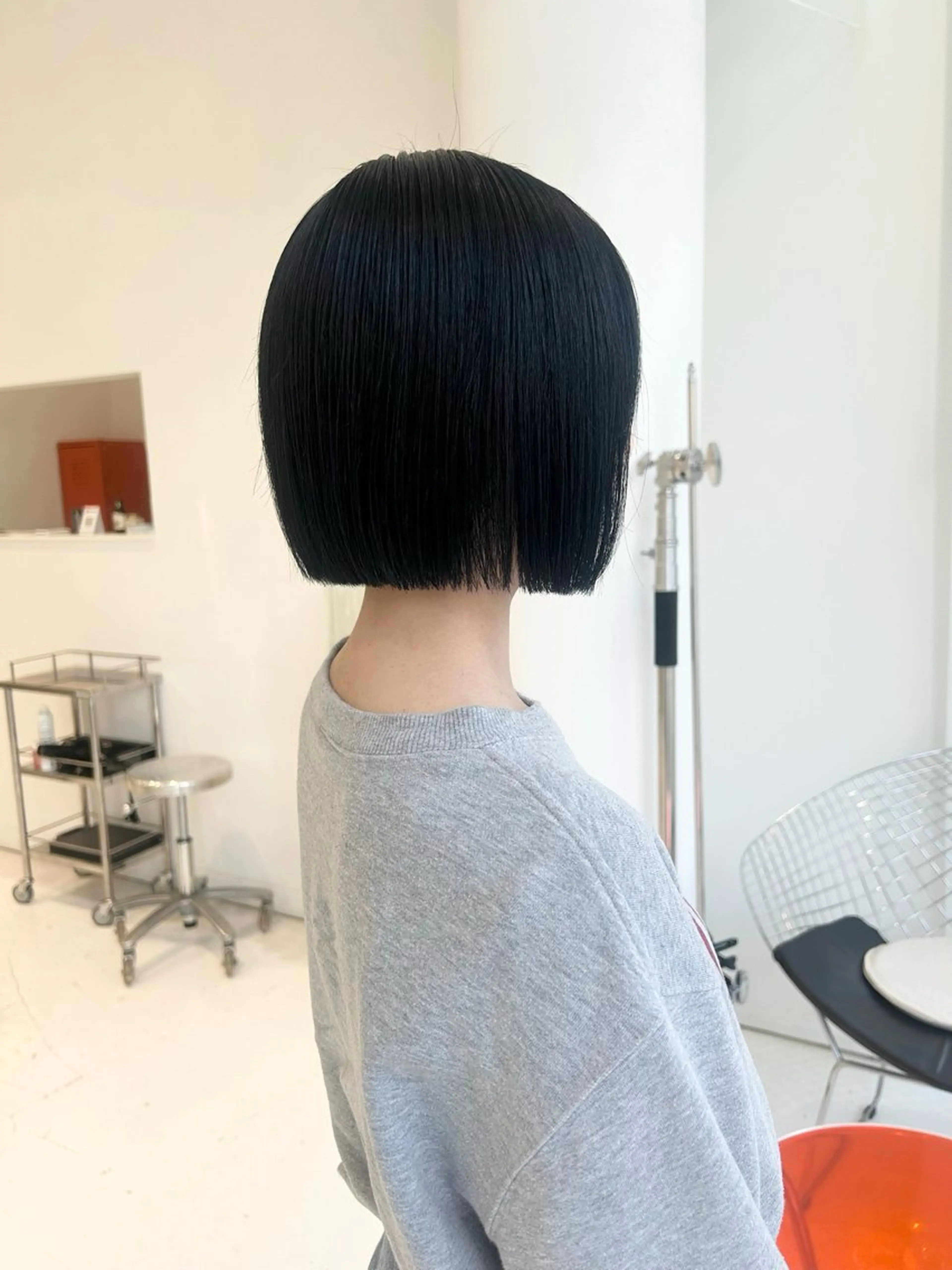 ショート 切りっぱなしボブ ボブ カット ヘアカラー Nought所属・cono noughtのヘアスタイル